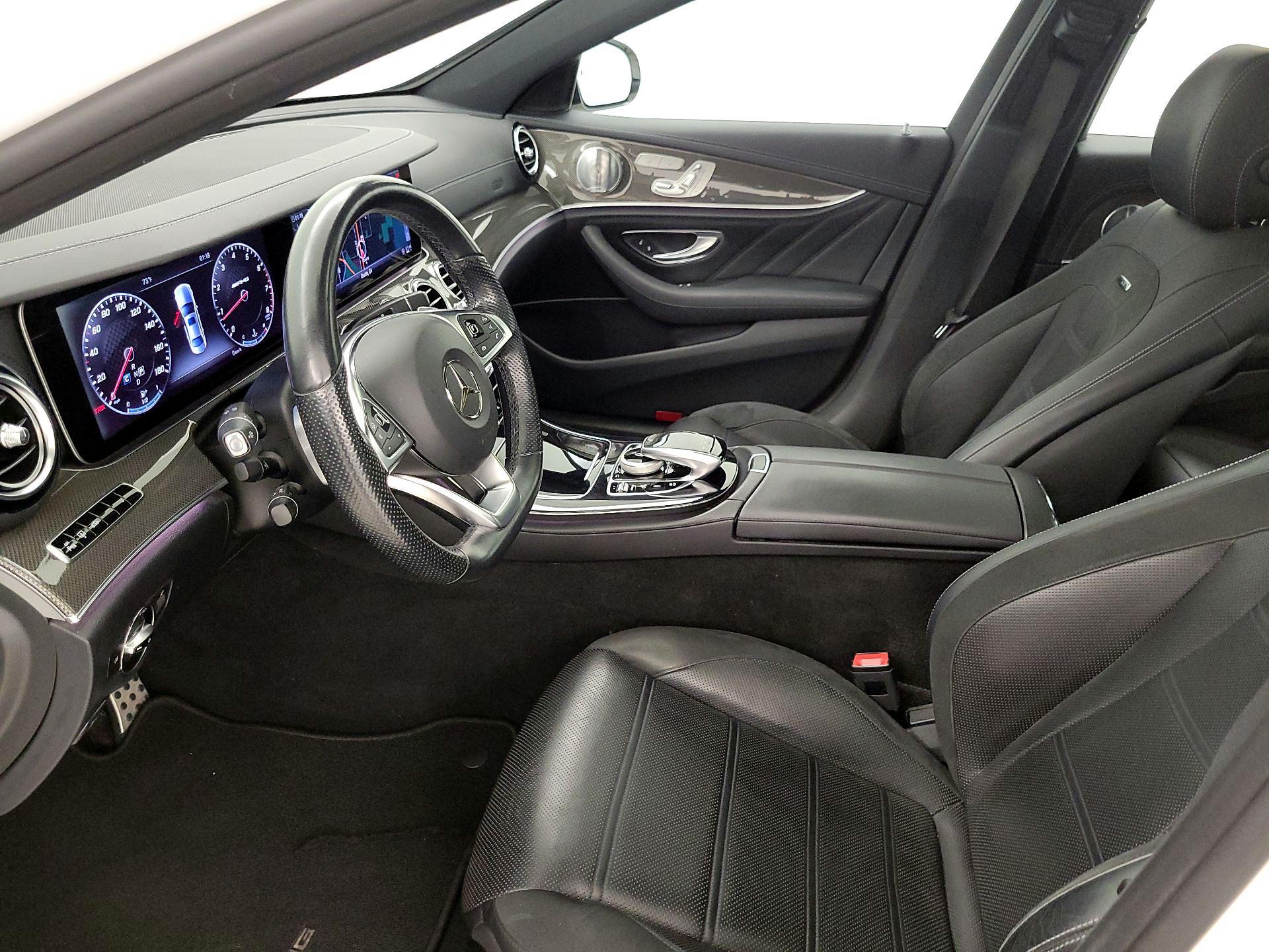 Thumbnail: 2017 Mercedes-Benz E-Class - 11