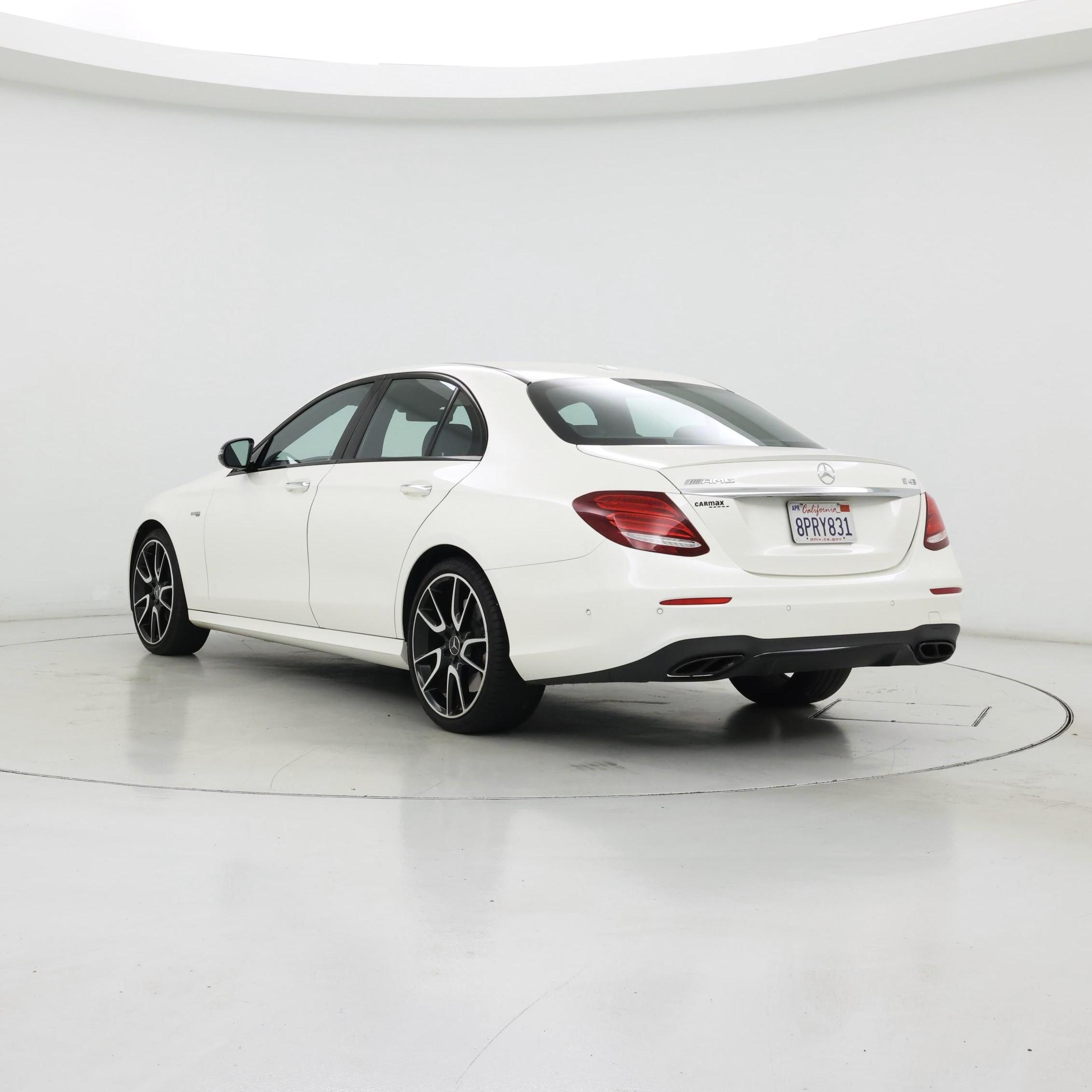 Thumbnail: 2017 Mercedes-Benz E-Class - 2