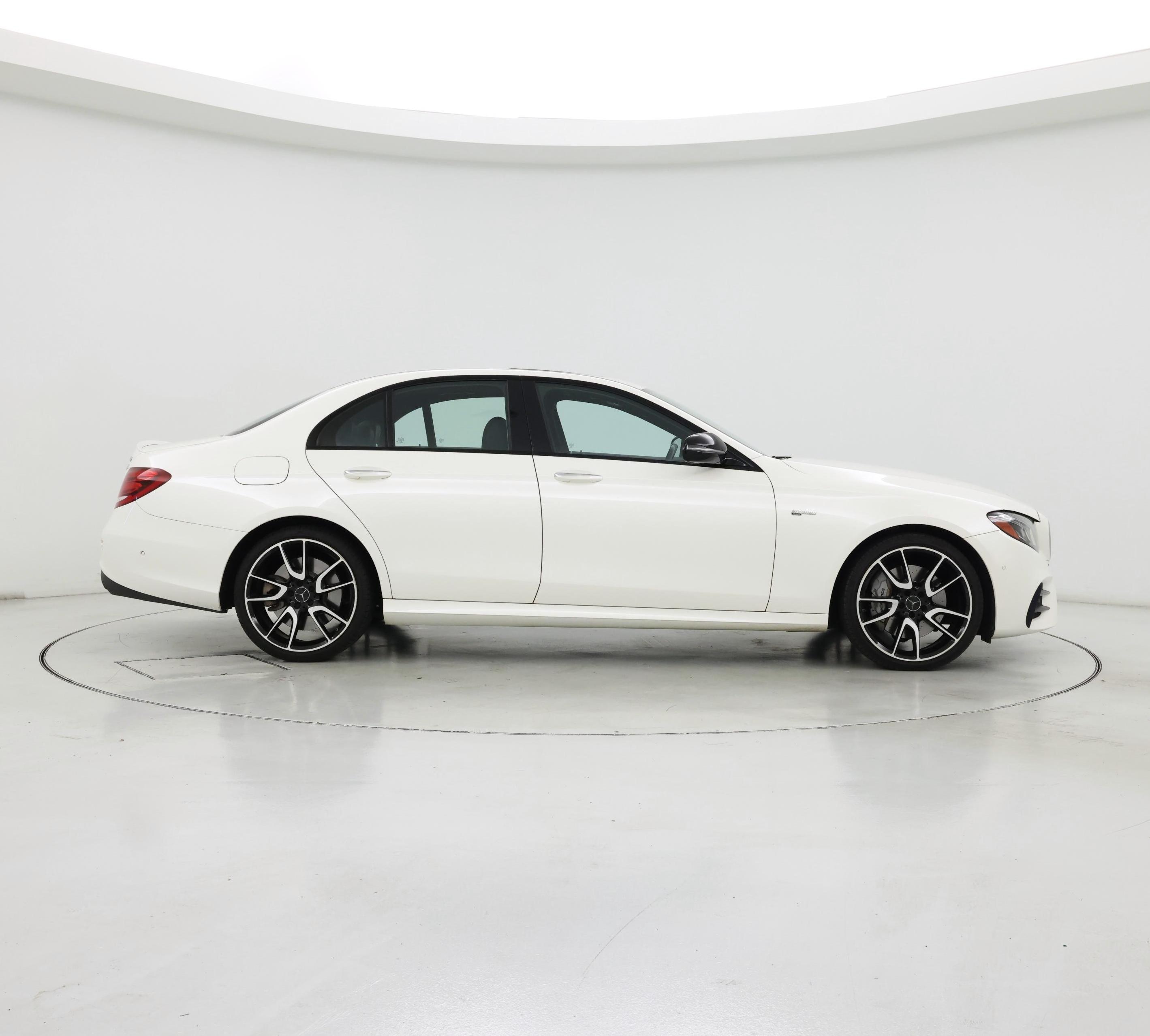 Thumbnail: 2017 Mercedes-Benz E-Class - 7