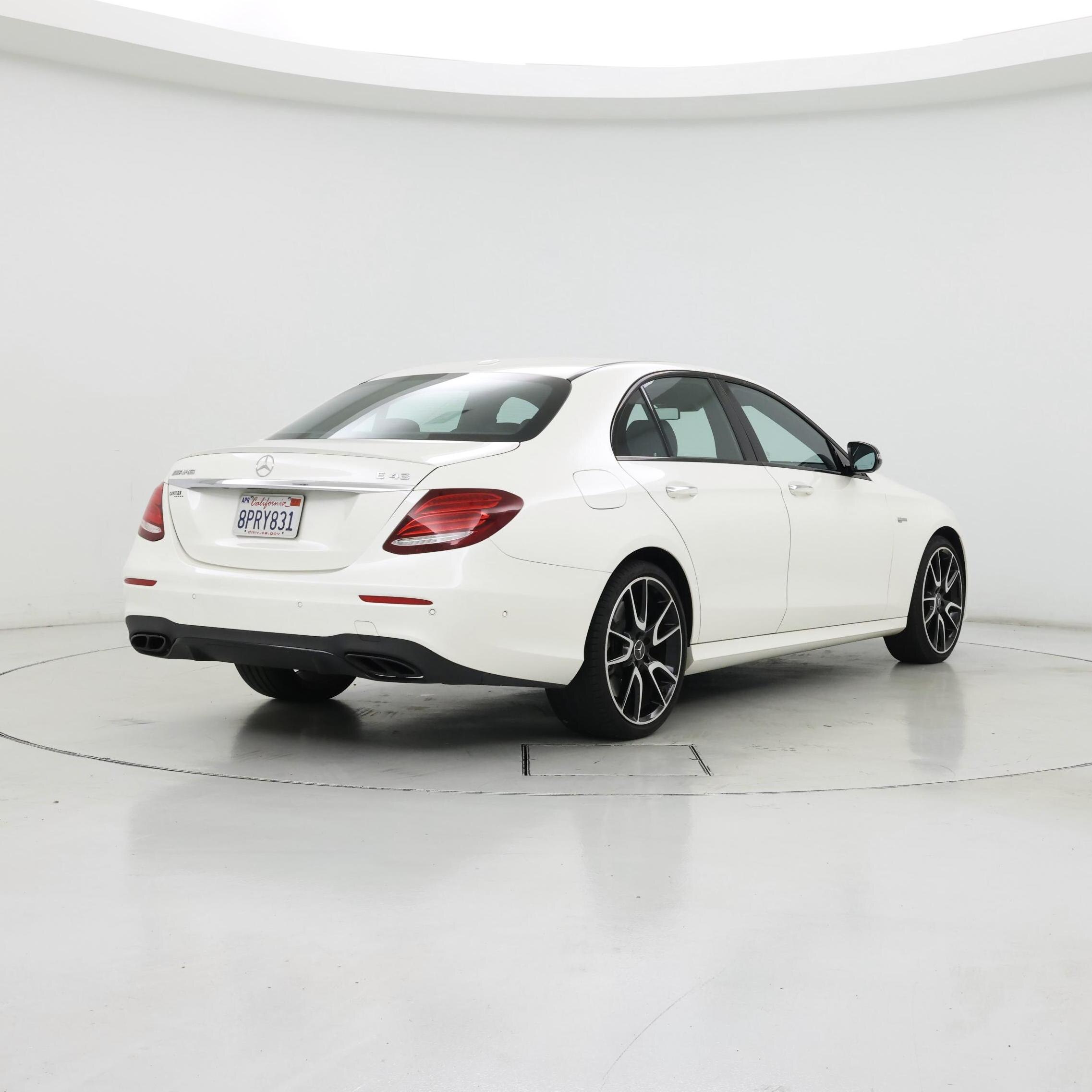 Thumbnail: 2017 Mercedes-Benz E-Class - 8