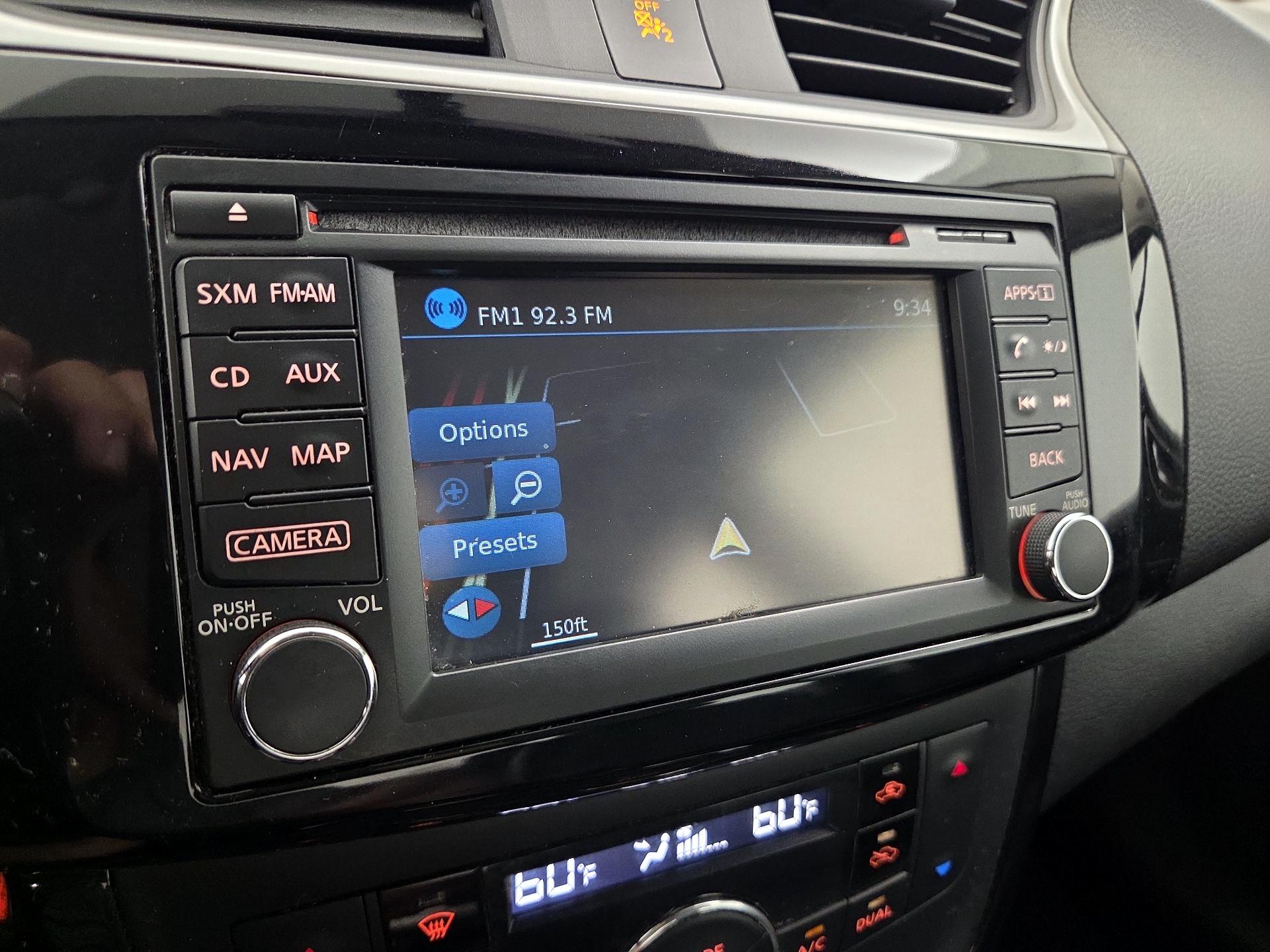 Thumbnail: 2016 Nissan Sentra - 14