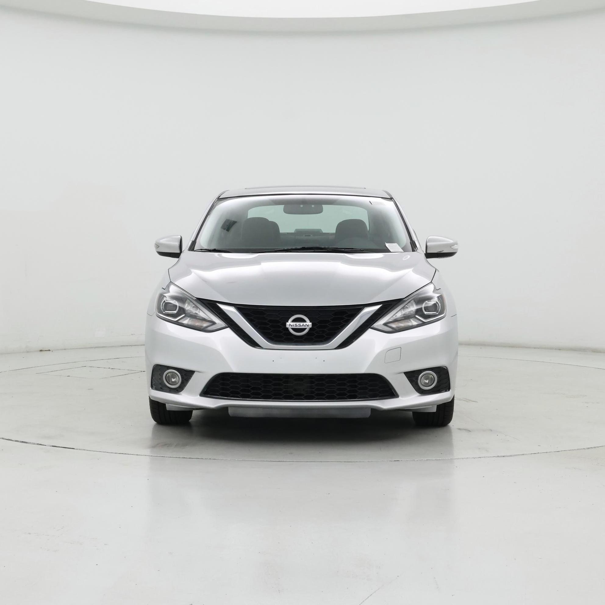 Thumbnail: 2016 Nissan Sentra - 5