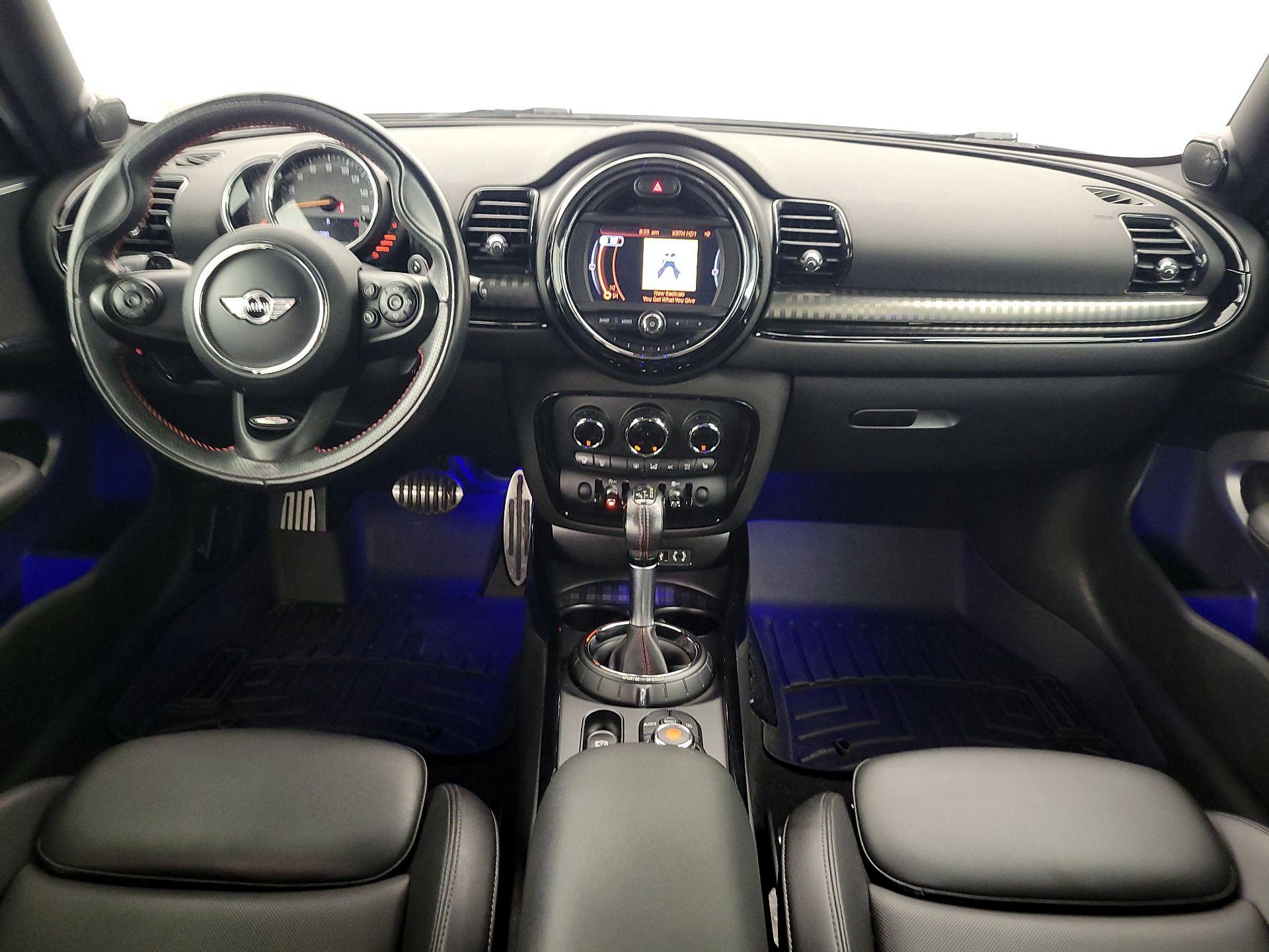 Thumbnail: 2016 MINI Cooper Clubman - 9