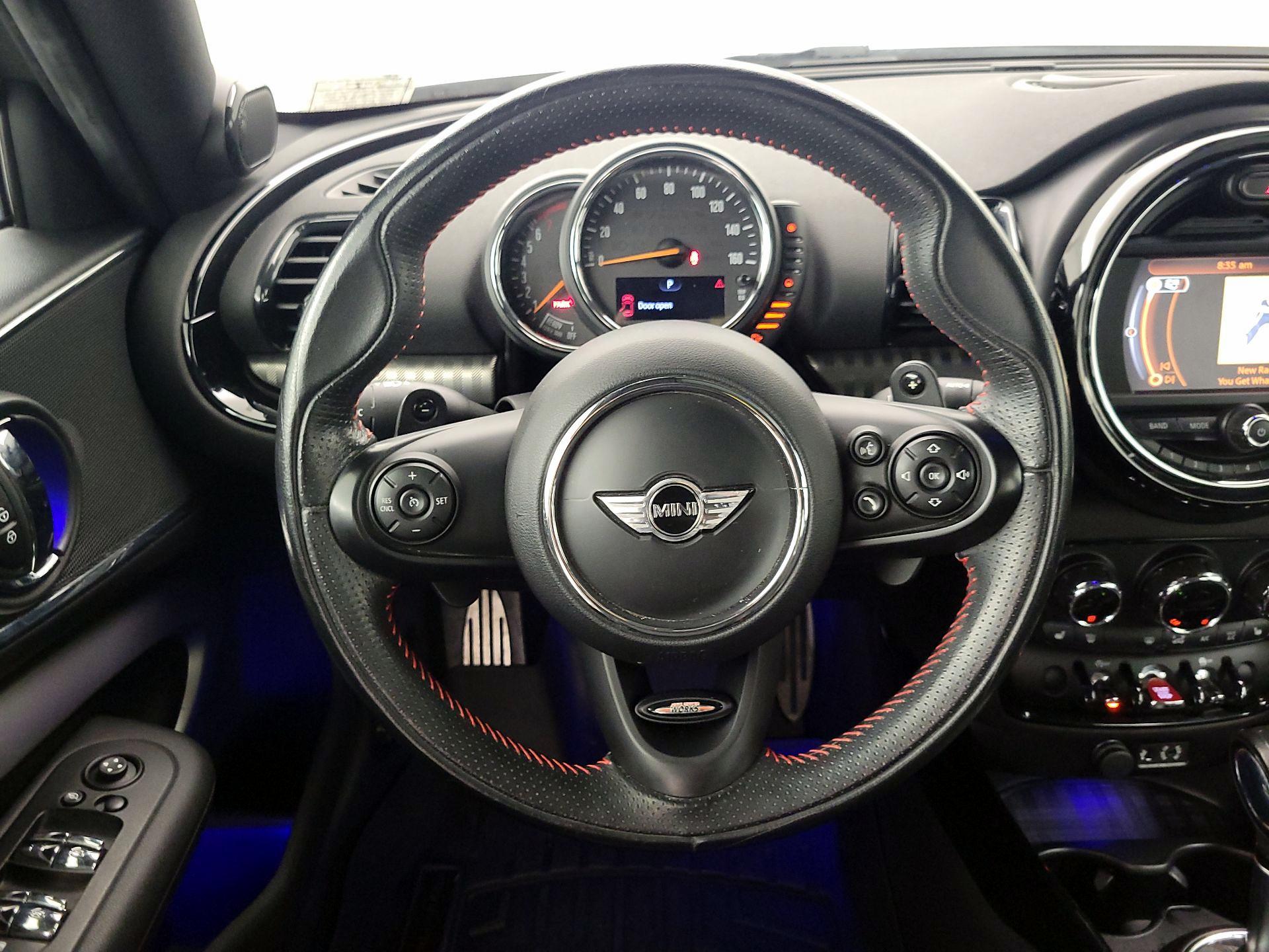 Thumbnail: 2016 MINI Cooper Clubman - 10