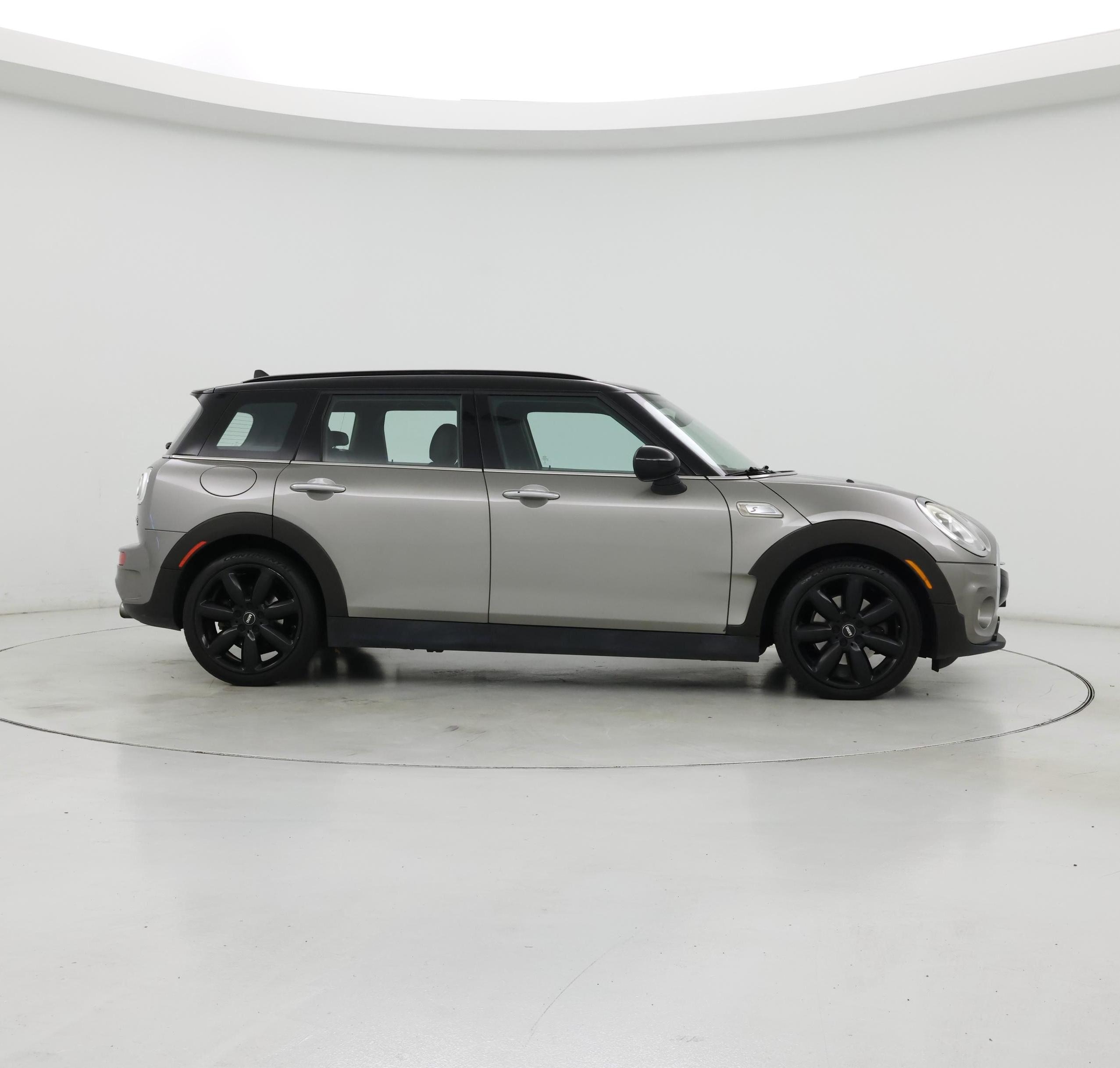 Thumbnail: 2016 MINI Cooper Clubman - 7