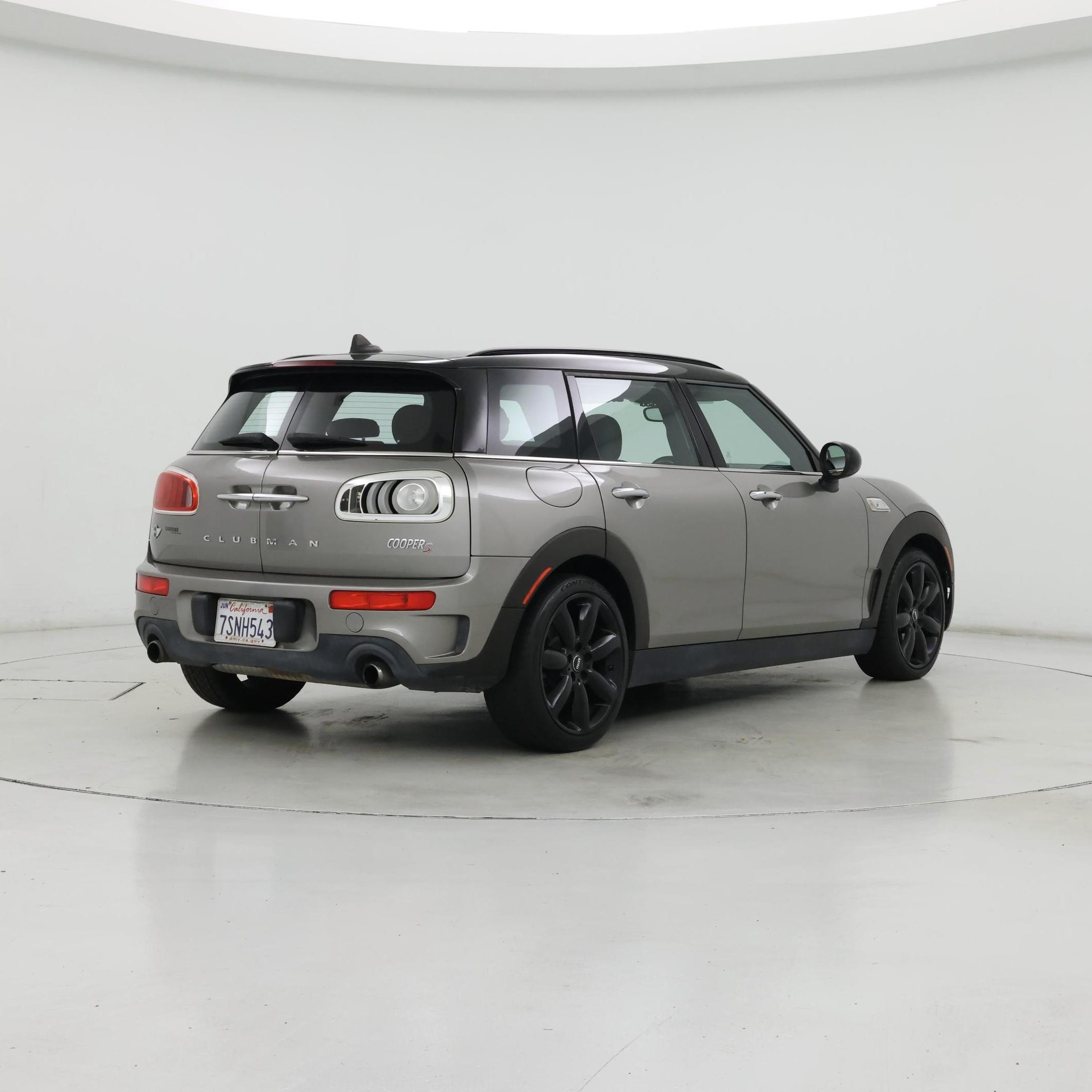 Thumbnail: 2016 MINI Cooper Clubman - 8