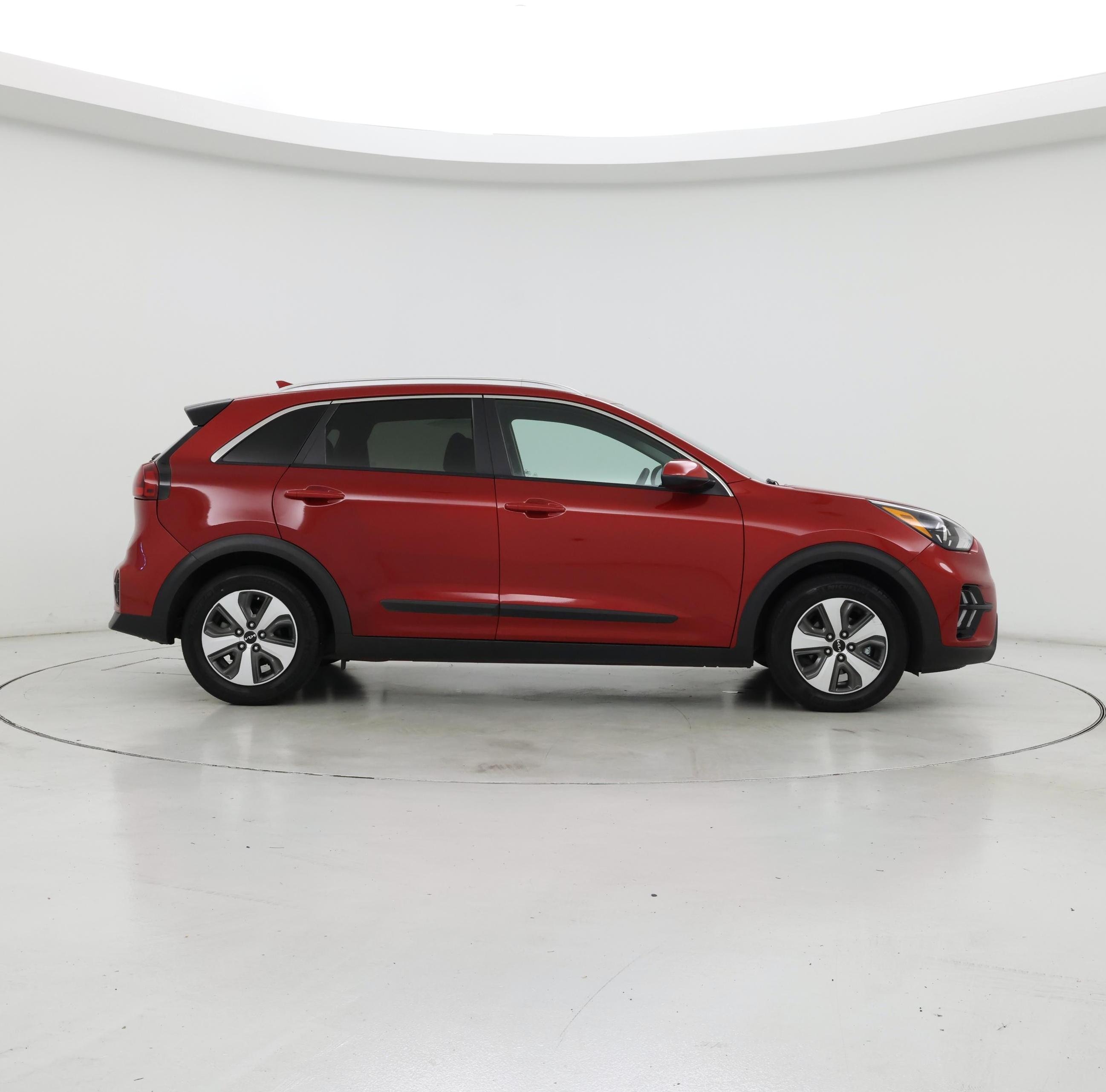 Thumbnail: 2022 Kia Niro - 7