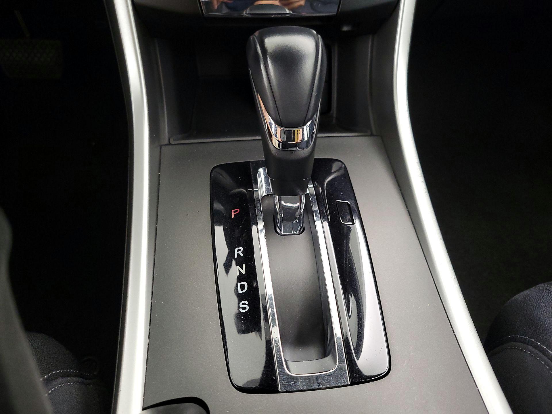 Thumbnail: 2014 Honda Accord - 17