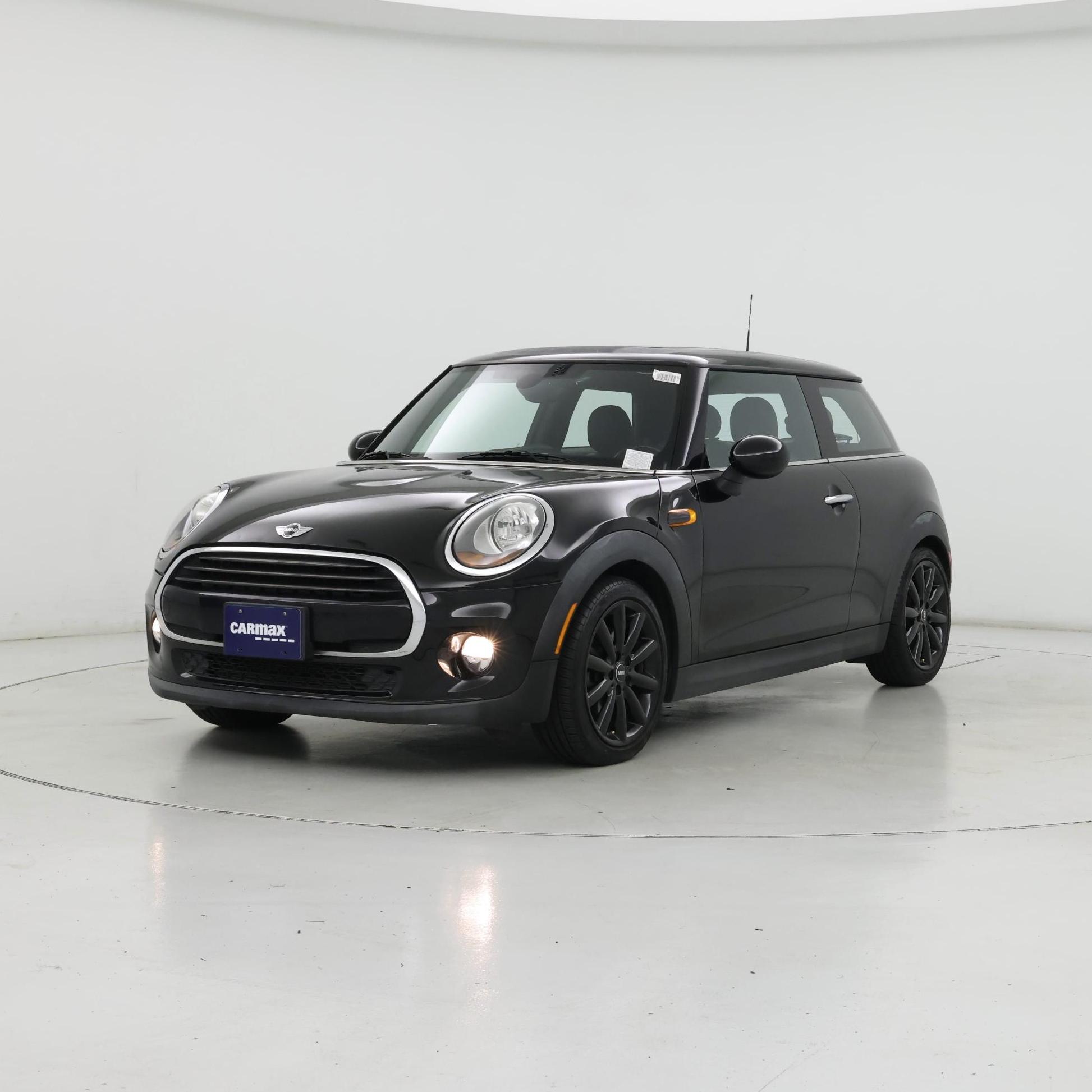 Thumbnail: 2018 MINI Cooper Hardtop - 4