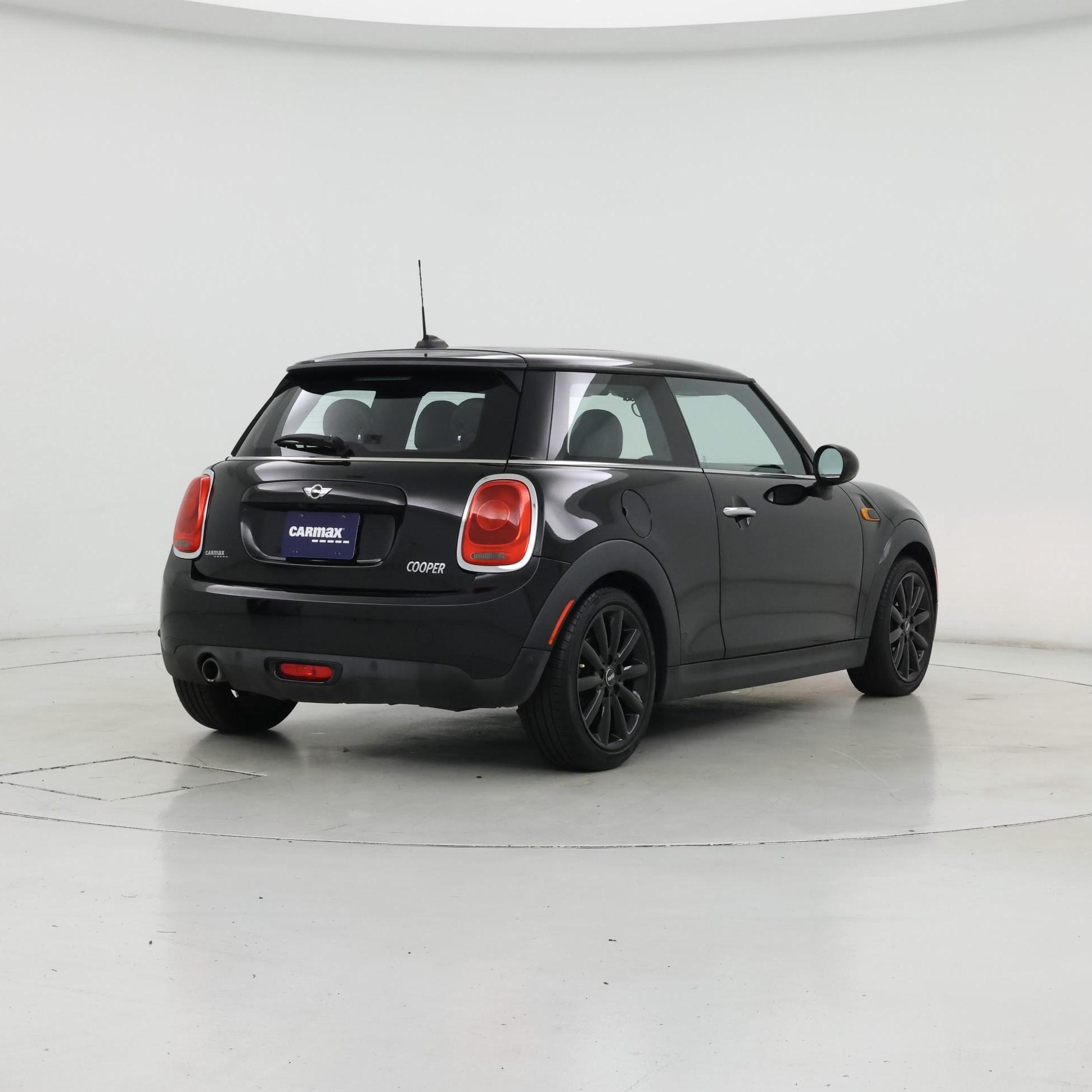 Thumbnail: 2018 MINI Cooper Hardtop - 8