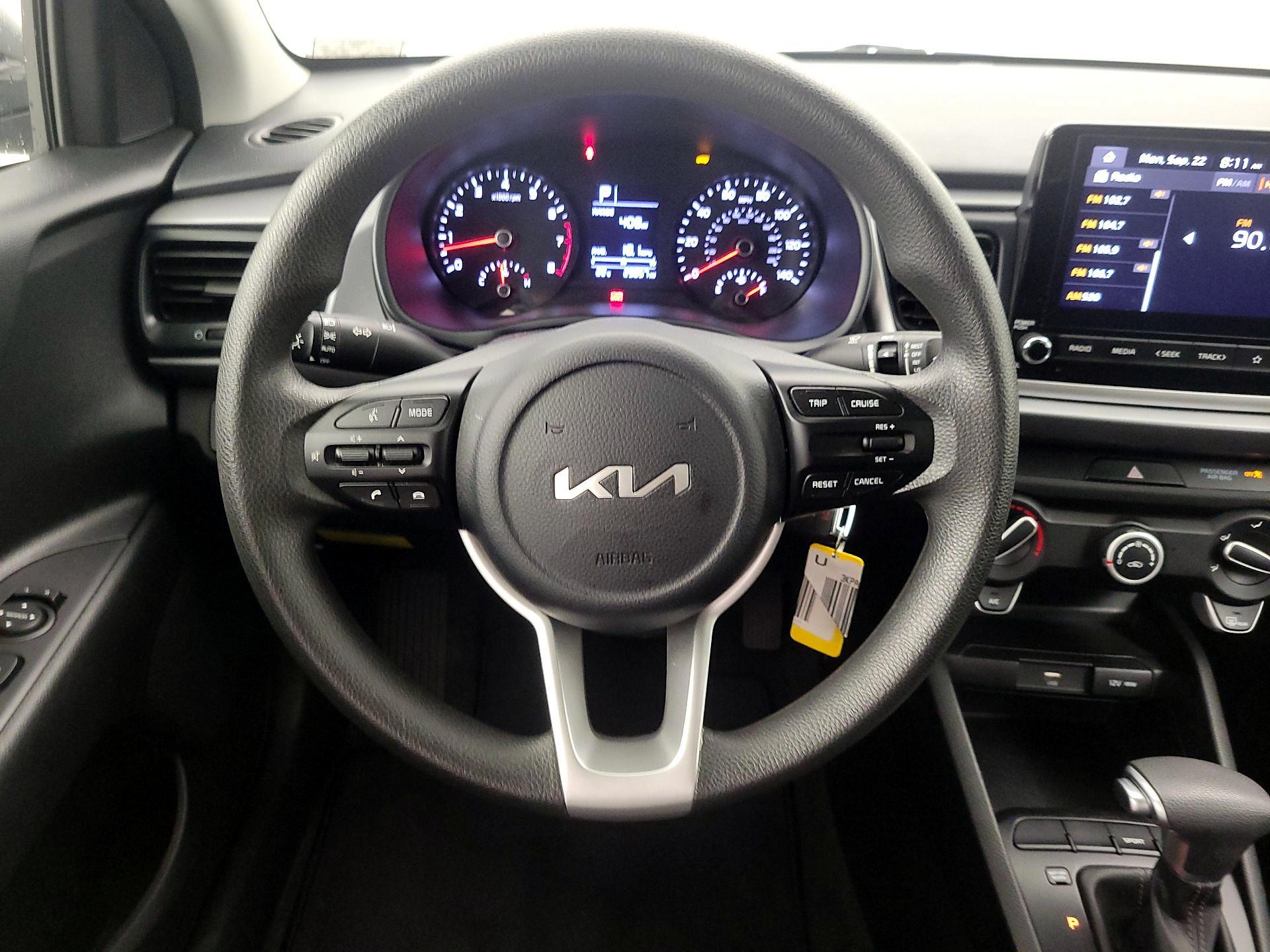 Thumbnail: 2023 Kia Rio - 10