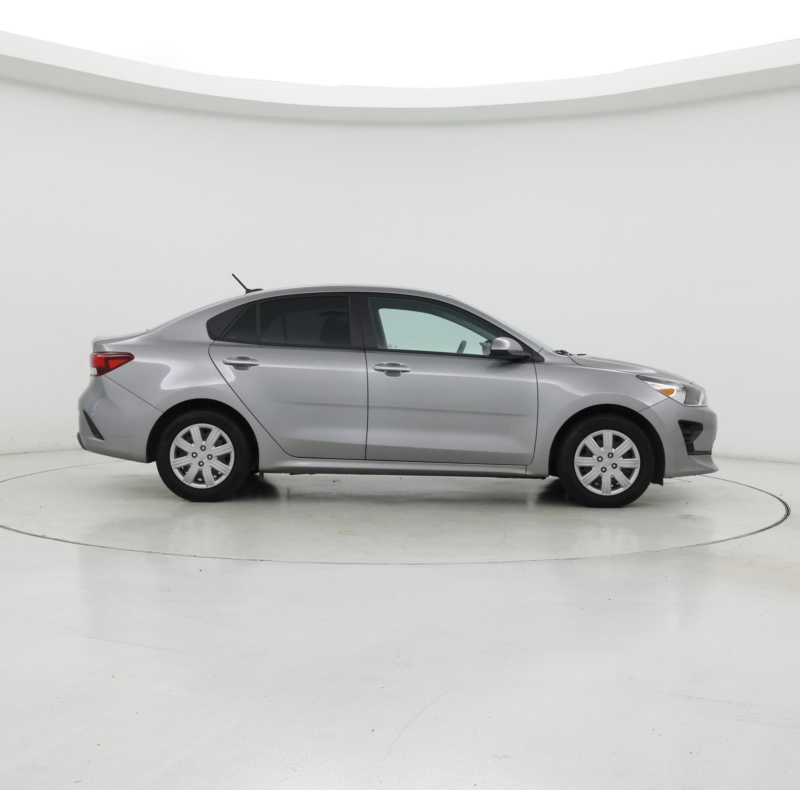 Thumbnail: 2023 Kia Rio - 7