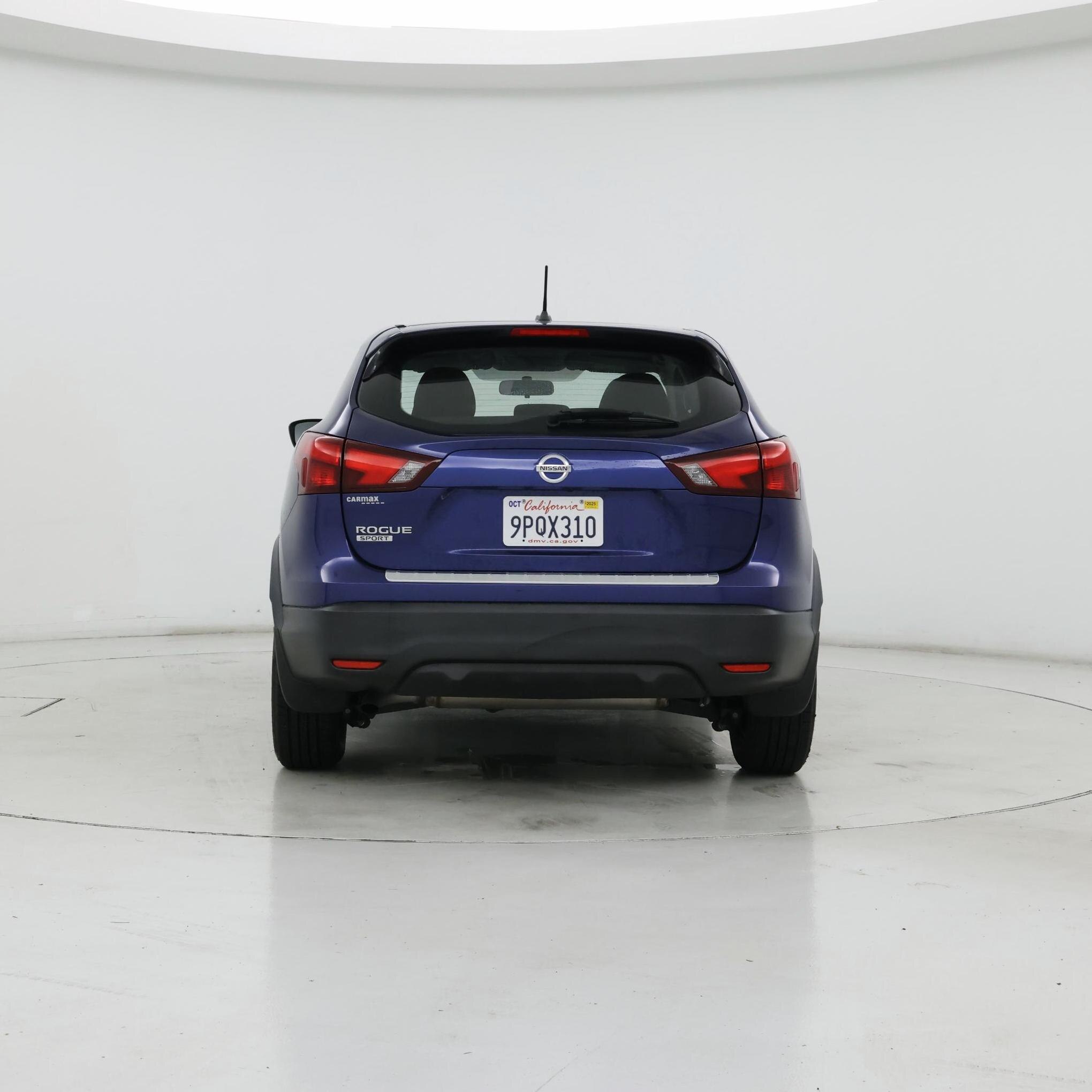 Thumbnail: 2018 Nissan Rogue Sport - 6