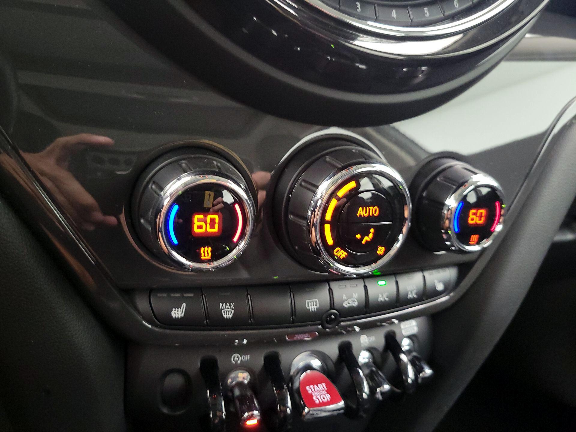 Thumbnail: 2018 MINI Cooper Countryman - 16