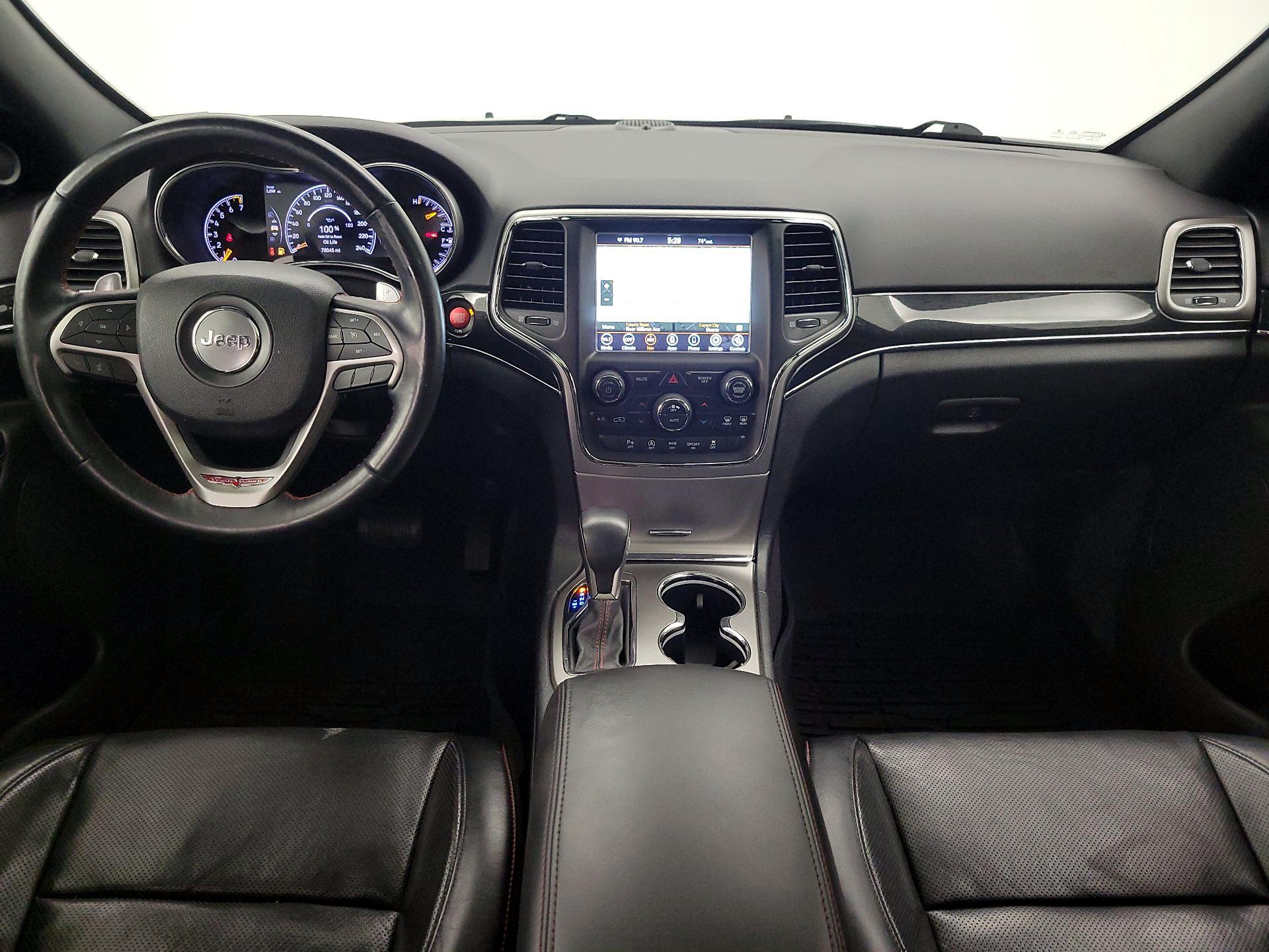 Thumbnail: 2018 Jeep Grand Cherokee - 9