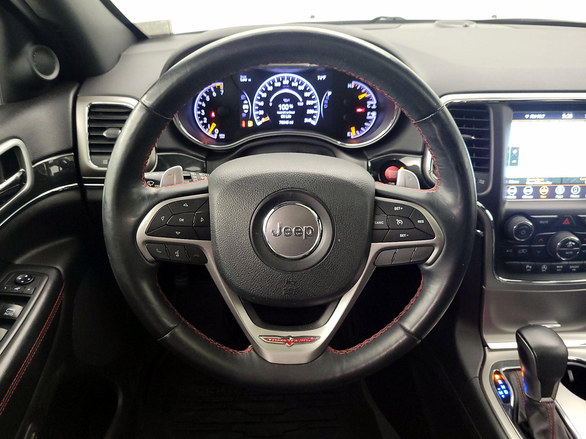 Thumbnail: 2018 Jeep Grand Cherokee - 10