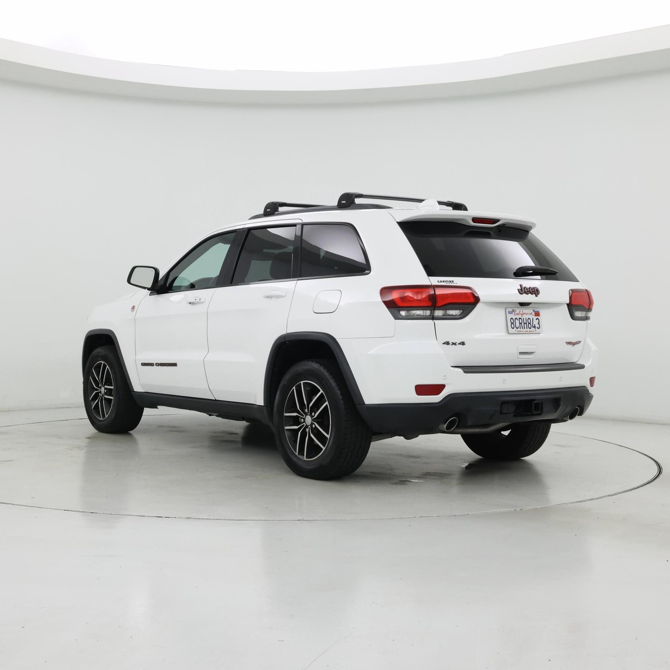 Thumbnail: 2018 Jeep Grand Cherokee - 2