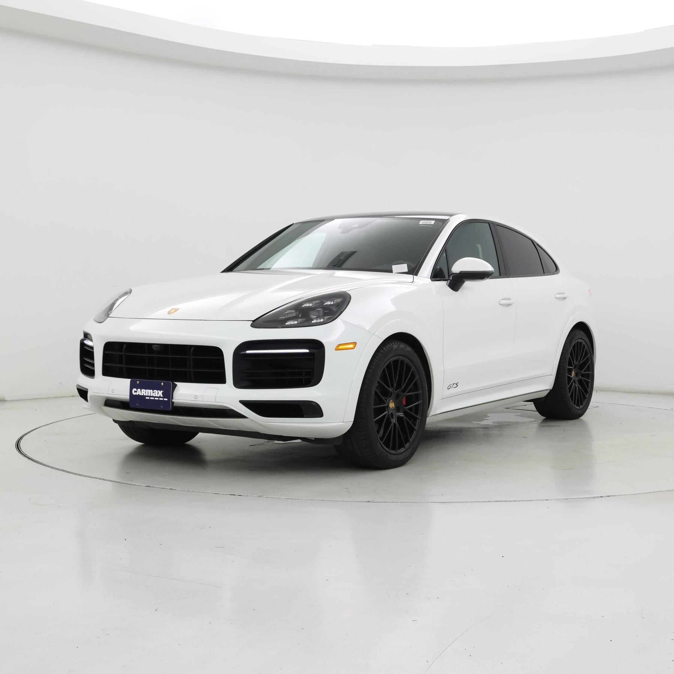 Thumbnail: 2021 Porsche Cayenne - 4