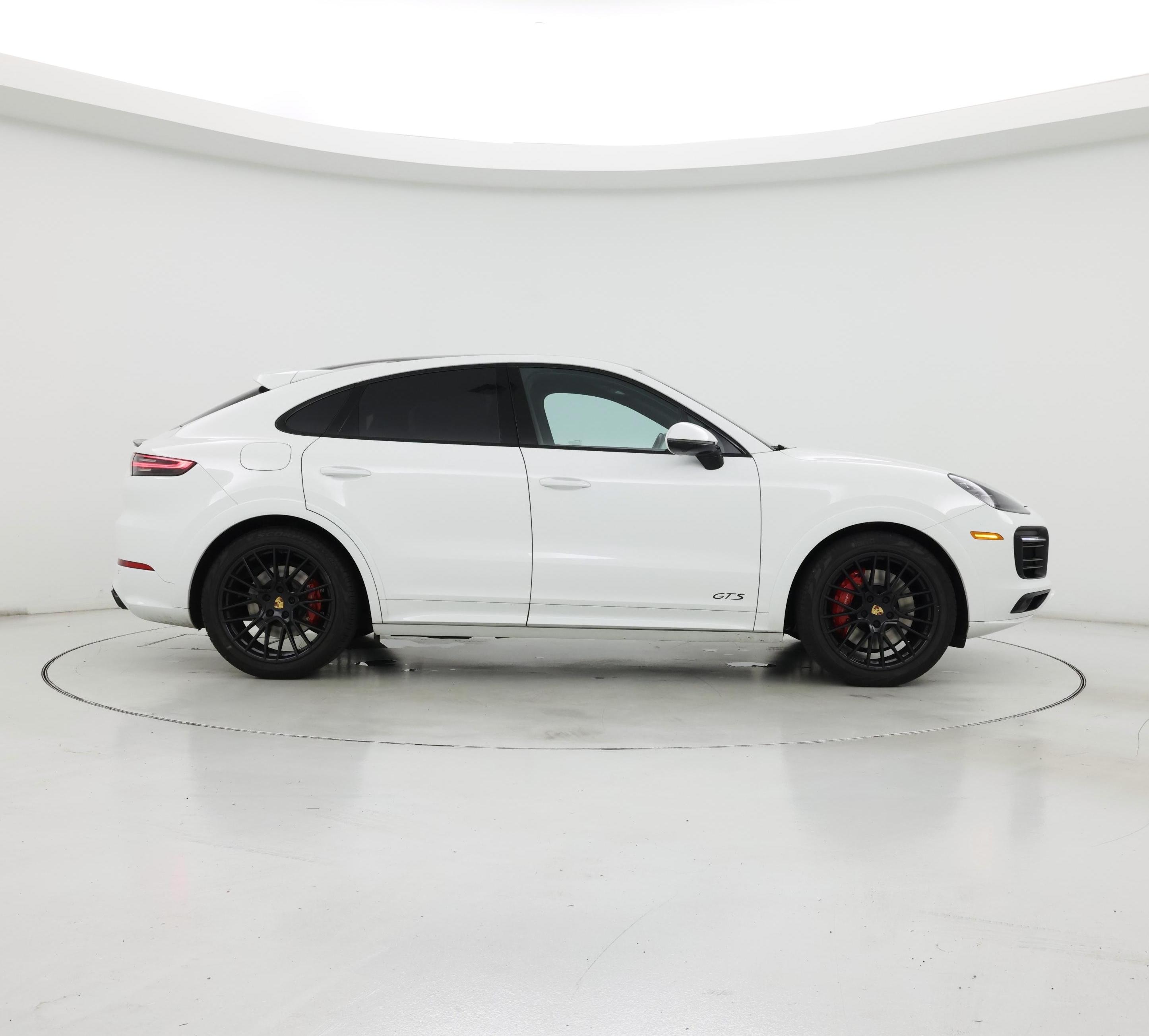 Thumbnail: 2021 Porsche Cayenne - 7