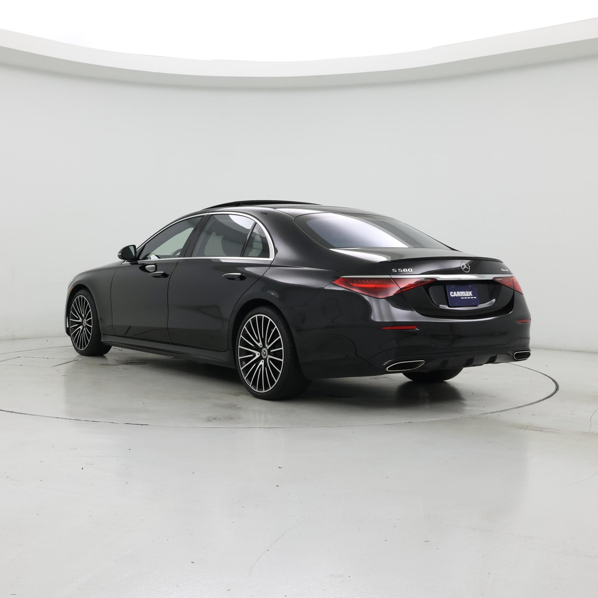 Thumbnail: 2022 Mercedes-Benz S-Class - 2