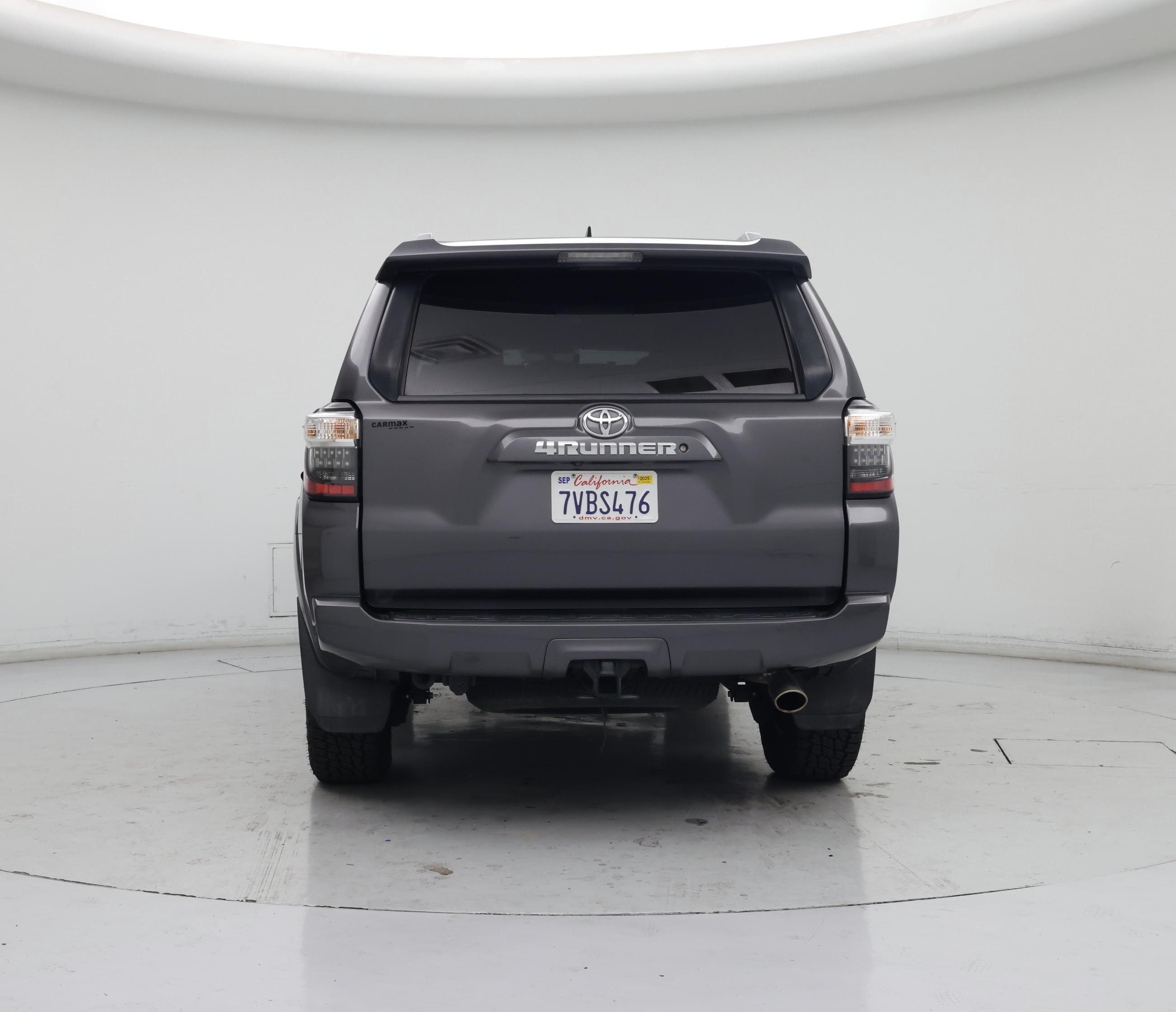Thumbnail: 2016 Toyota 4Runner - 6