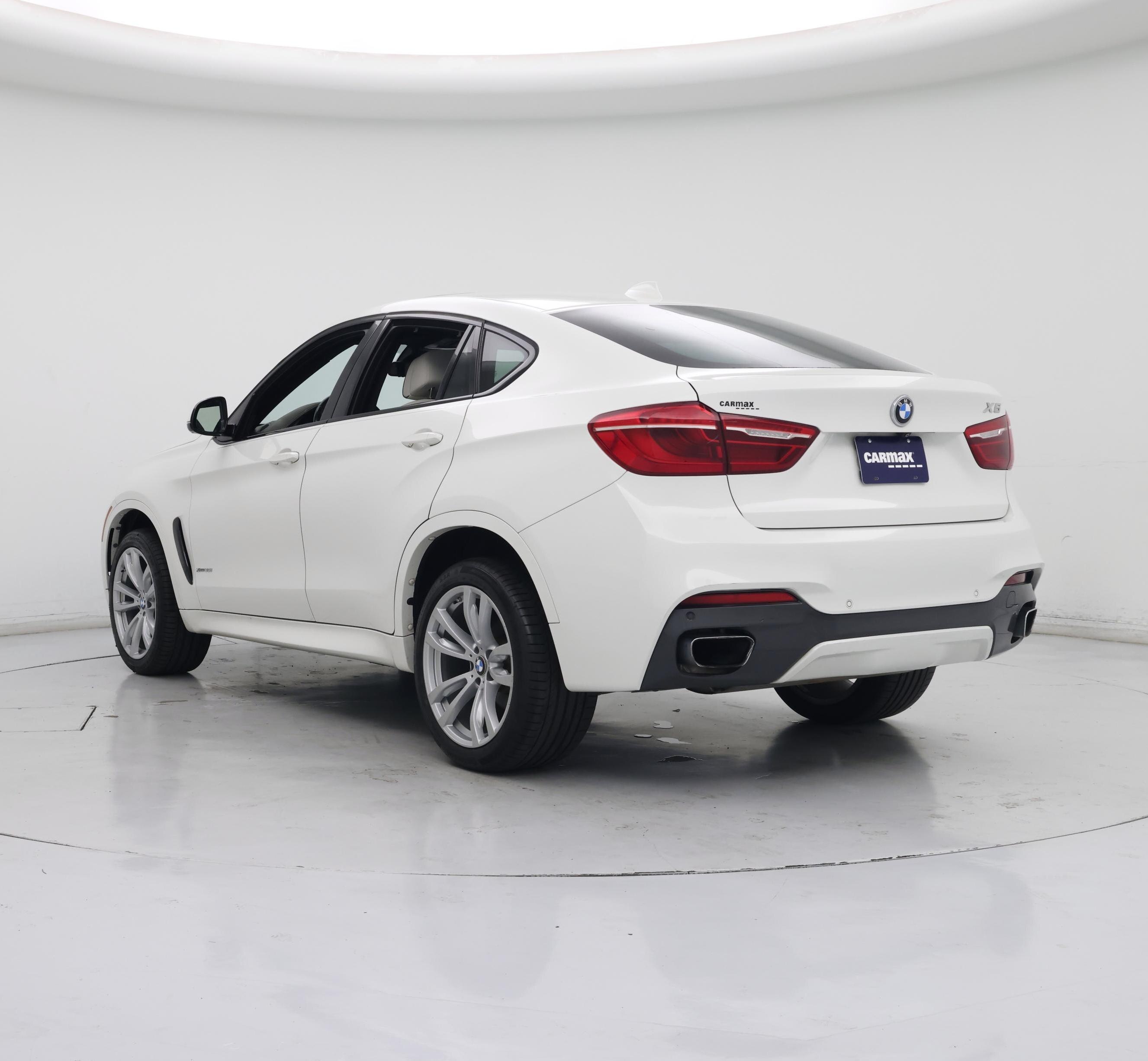 Thumbnail: 2017 BMW X6 - 2