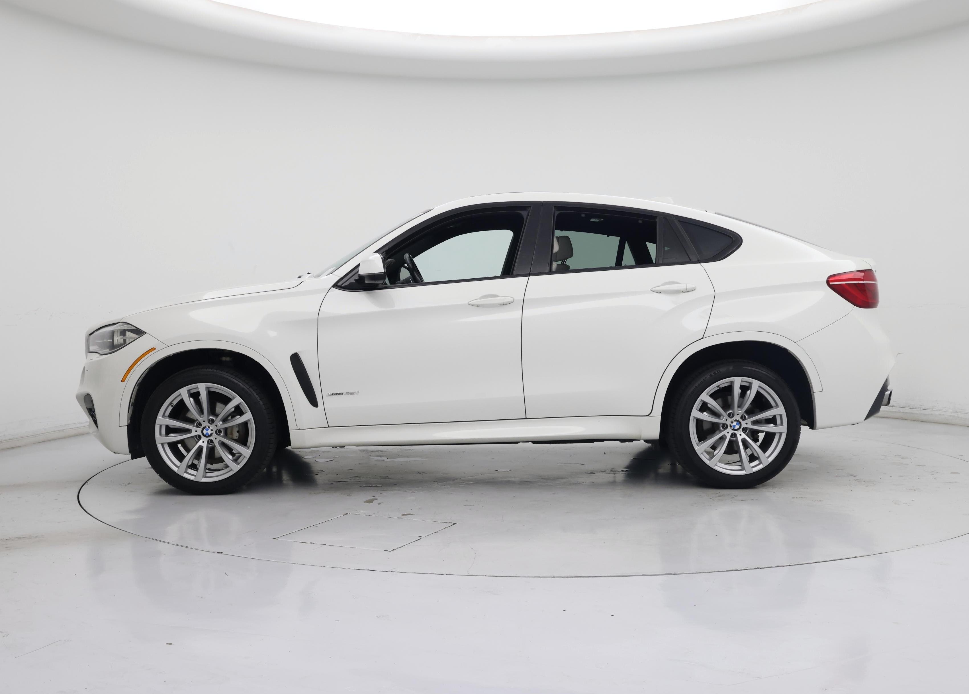 Thumbnail: 2017 BMW X6 - 3