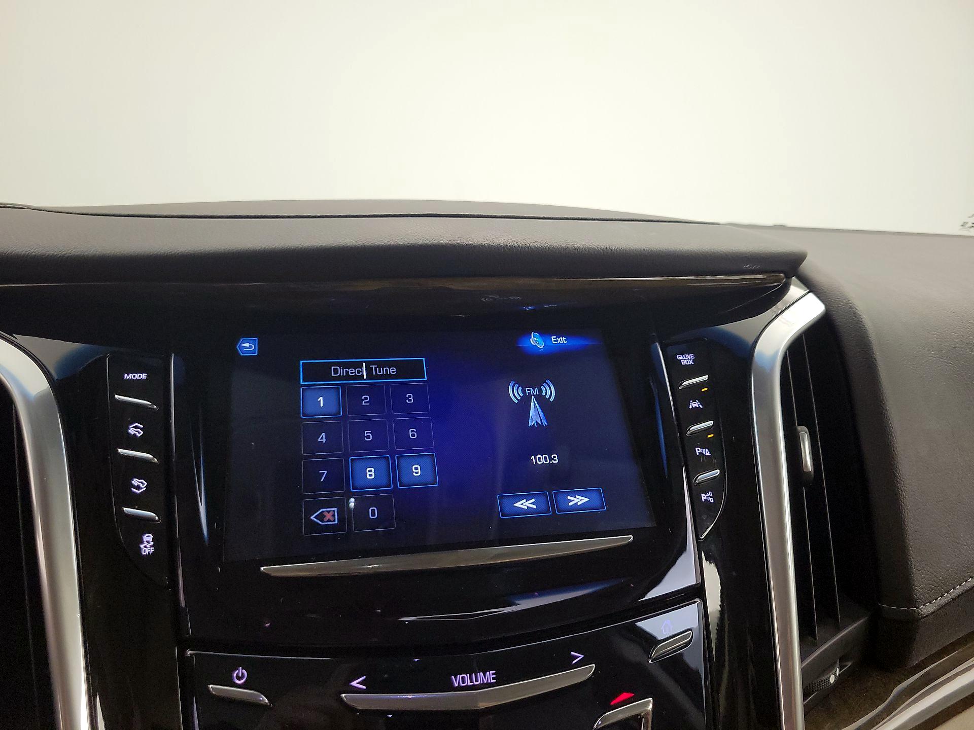 Thumbnail: 2019 Cadillac Escalade - 16