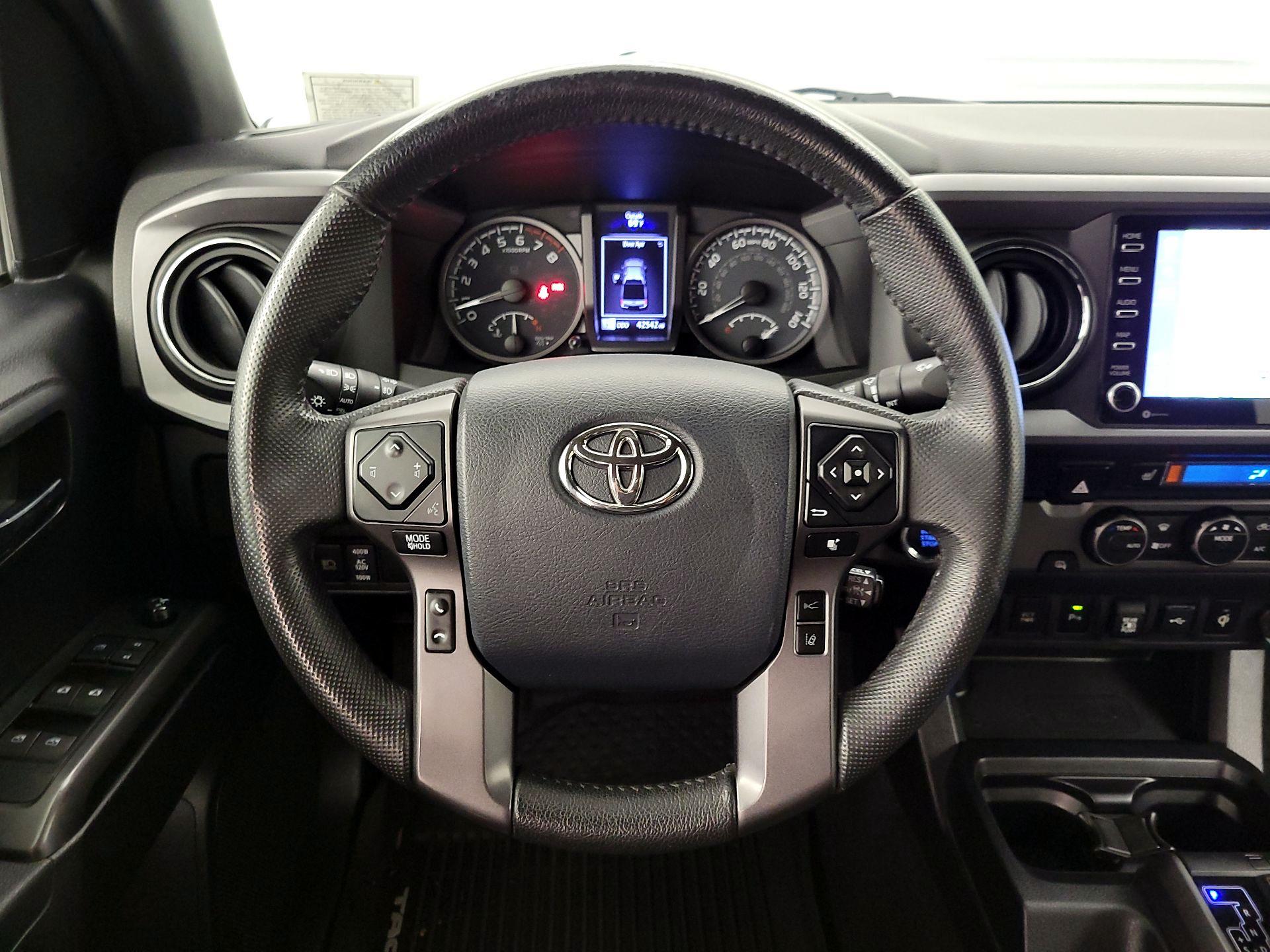 Thumbnail: 2020 Toyota Tacoma - 10