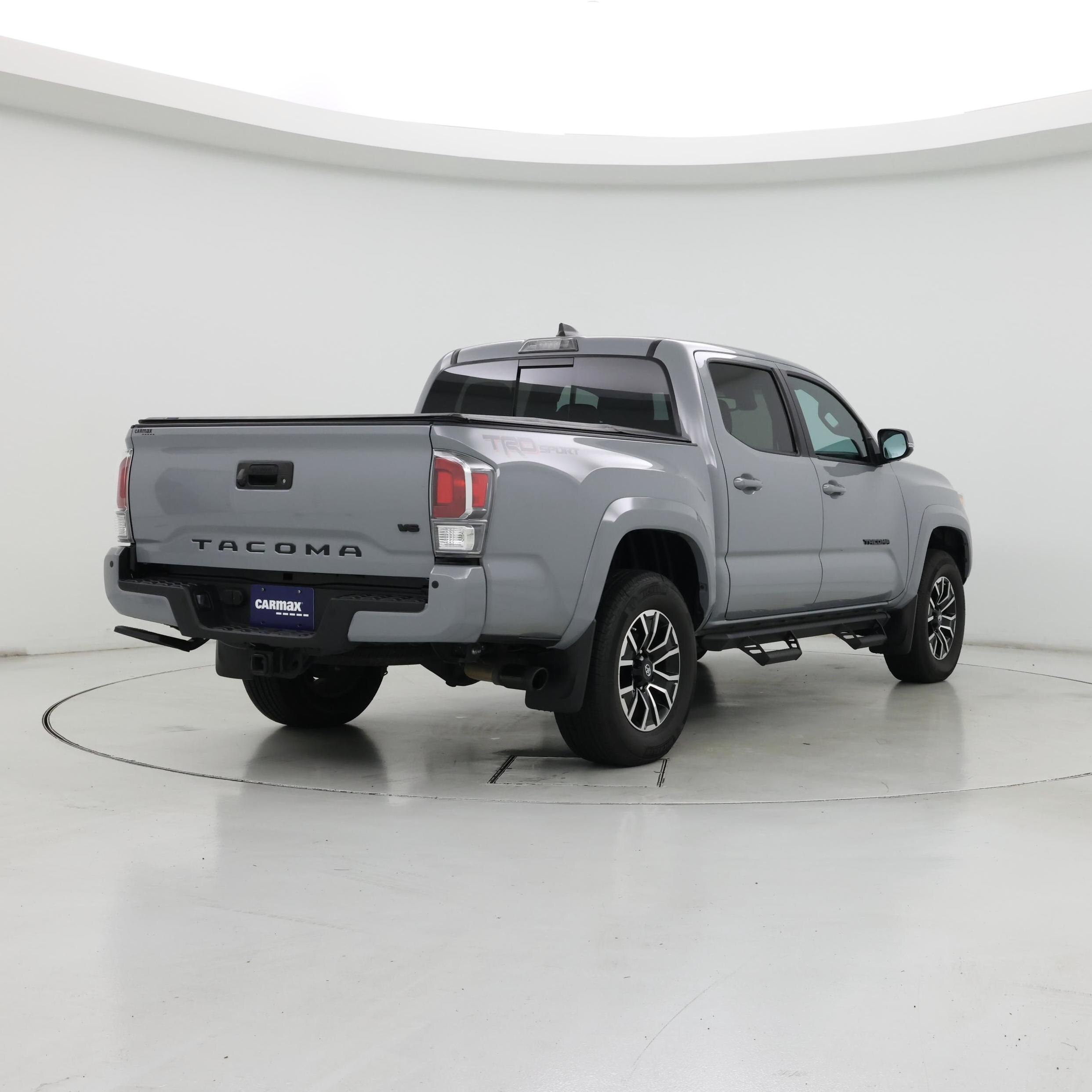 Thumbnail: 2020 Toyota Tacoma - 8