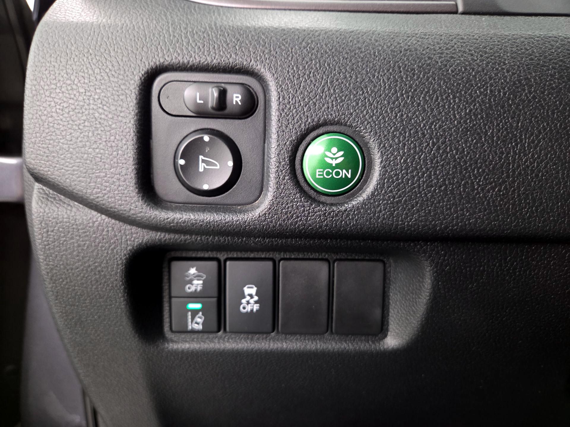 Thumbnail: 2021 Honda Pilot - 13