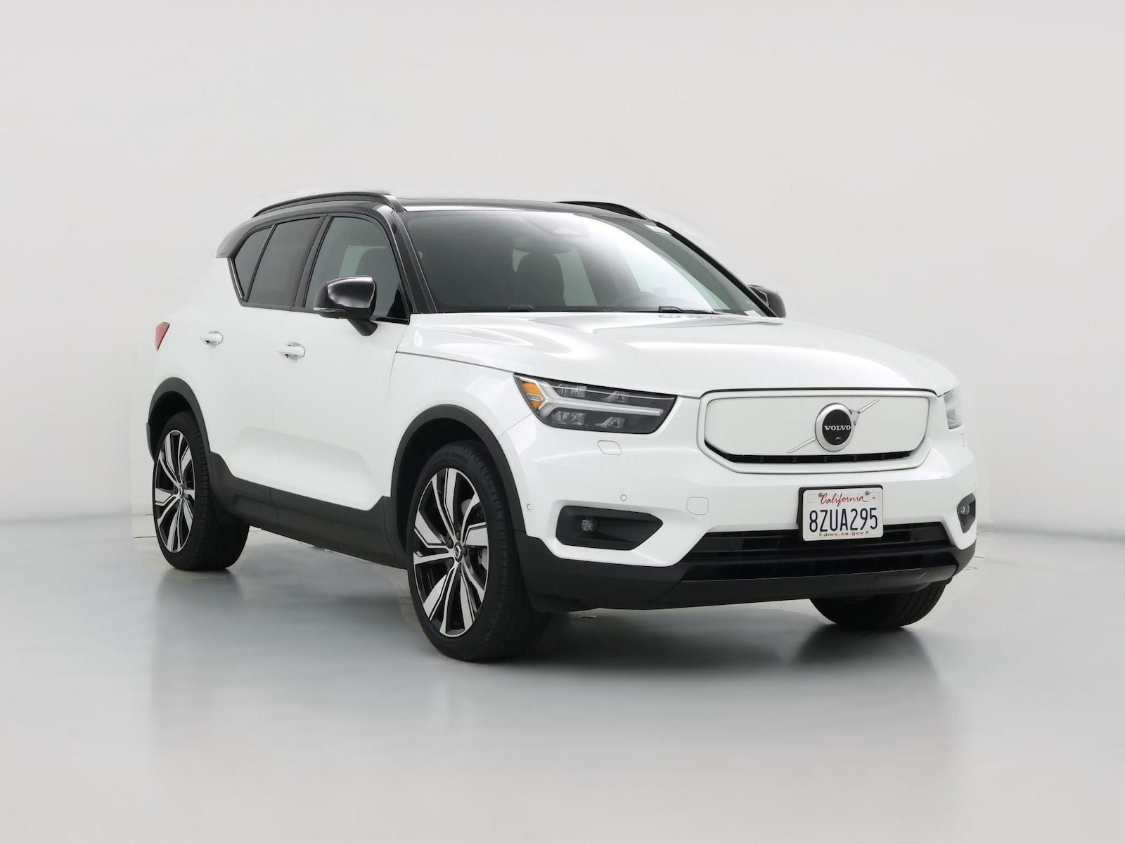 2022 Volvo XC40