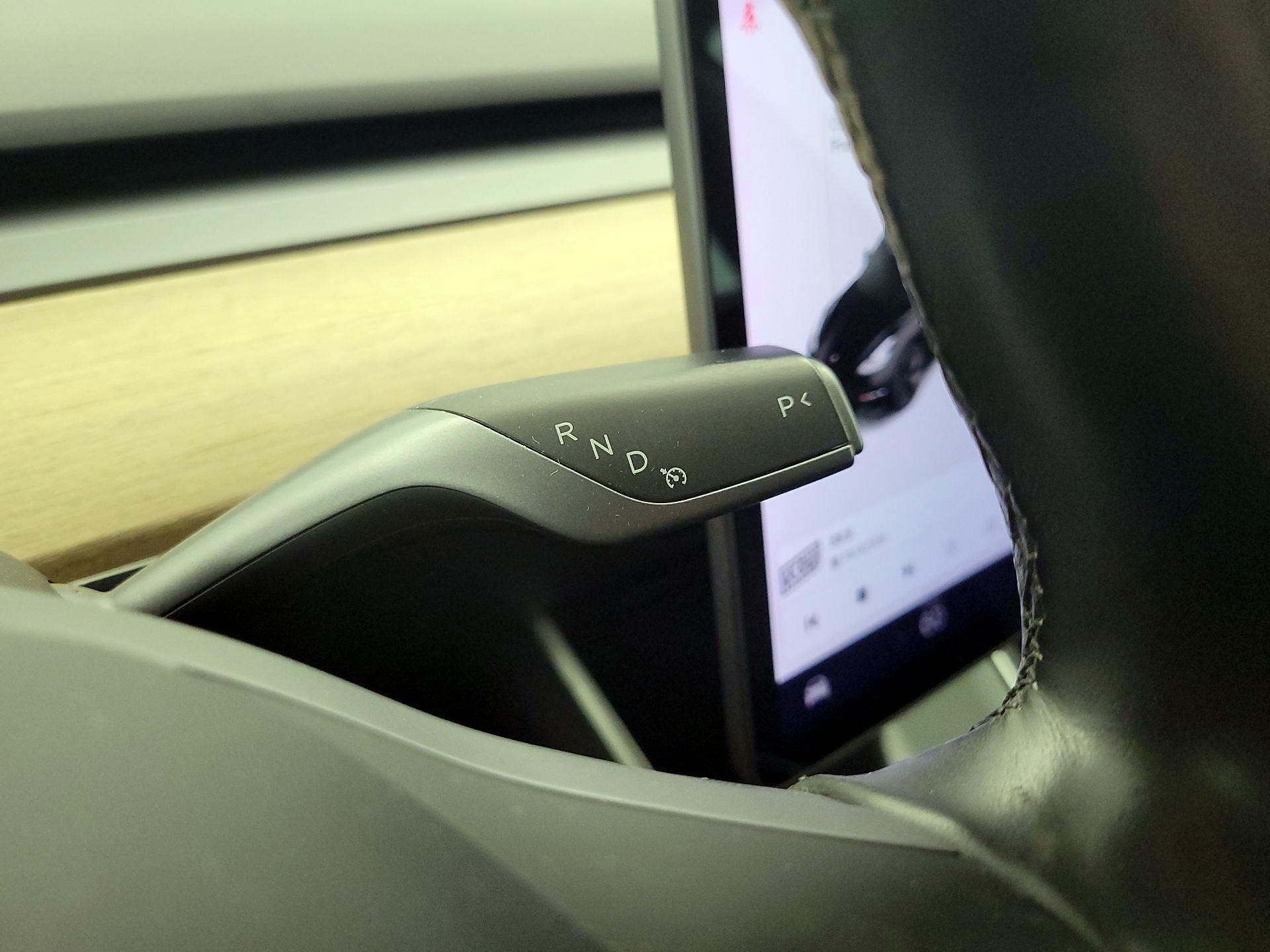 Thumbnail: 2019 Tesla Model 3 - 17