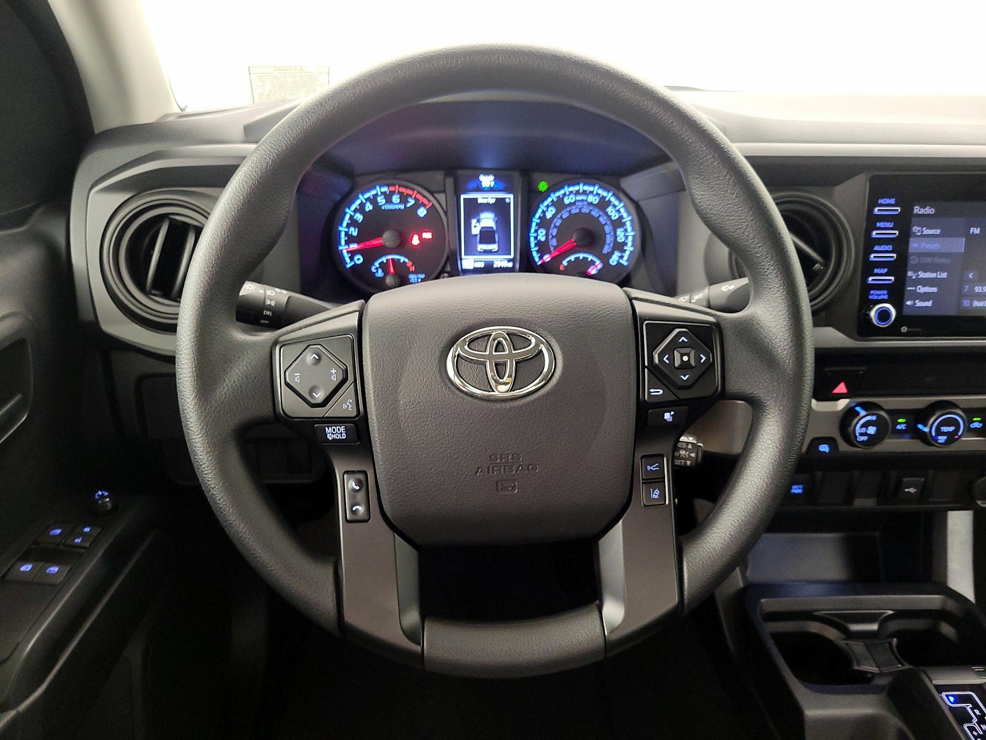 Thumbnail: 2021 Toyota Tacoma - 10