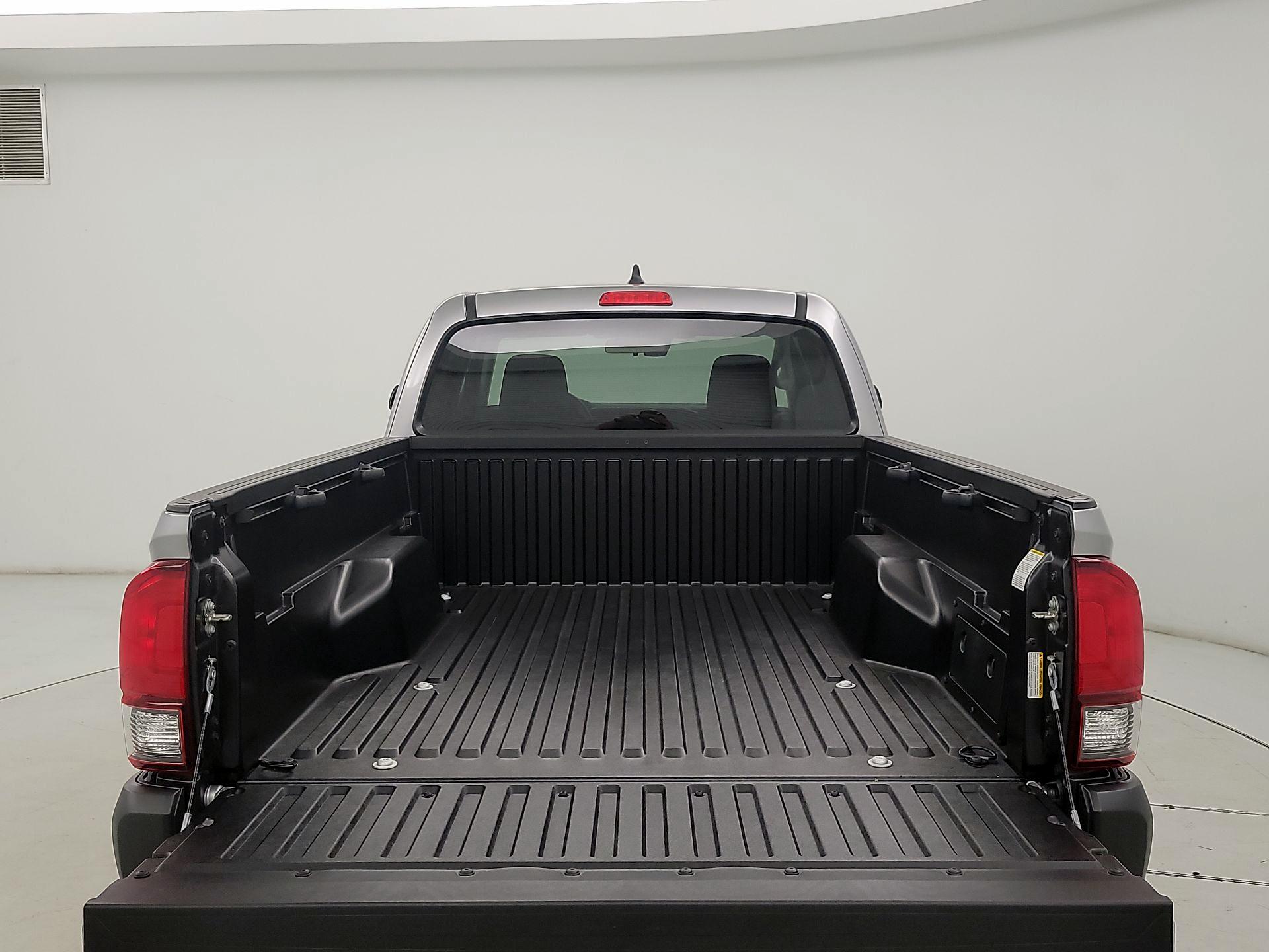 Thumbnail: 2021 Toyota Tacoma - 19
