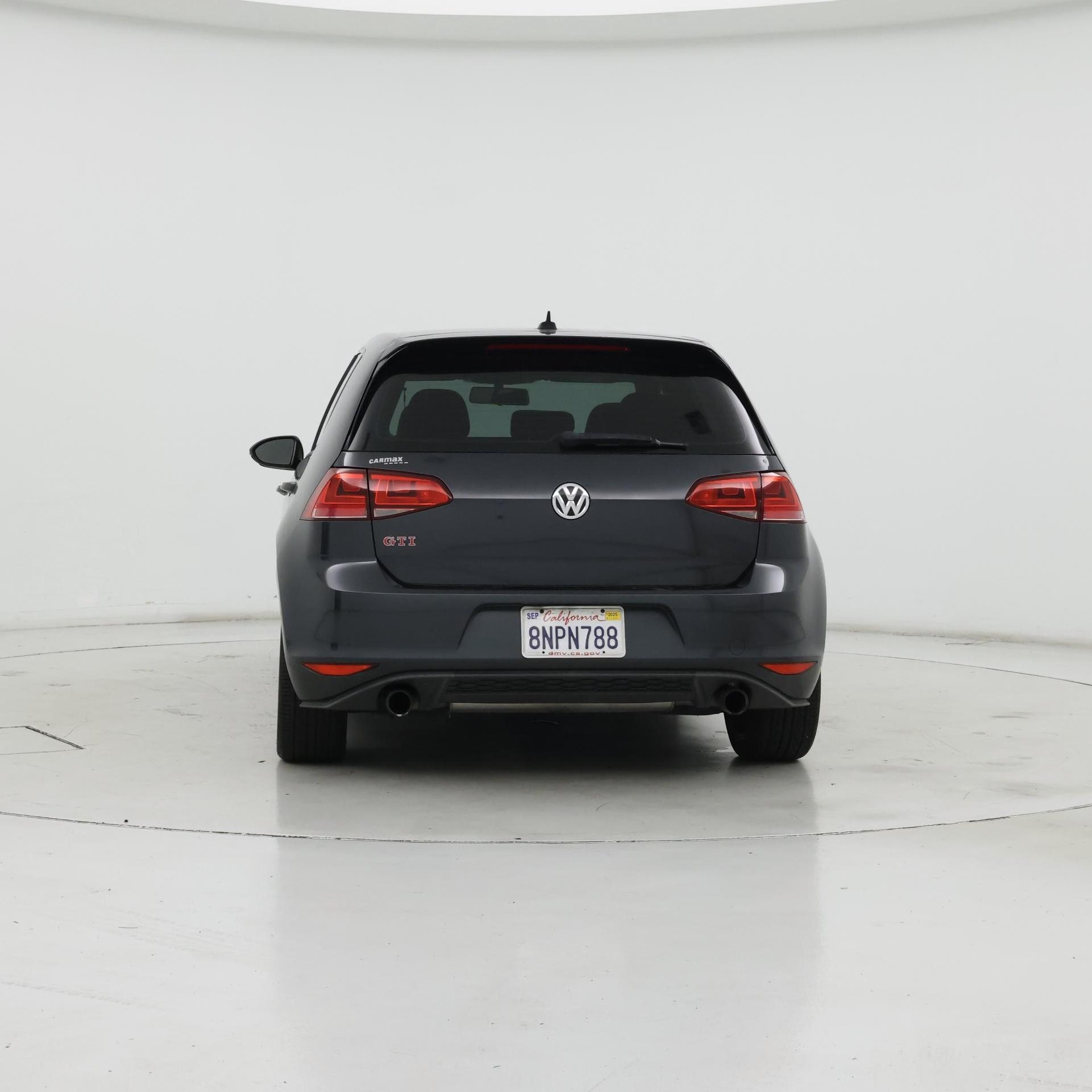 Thumbnail: 2017 Volkswagen Golf - 6