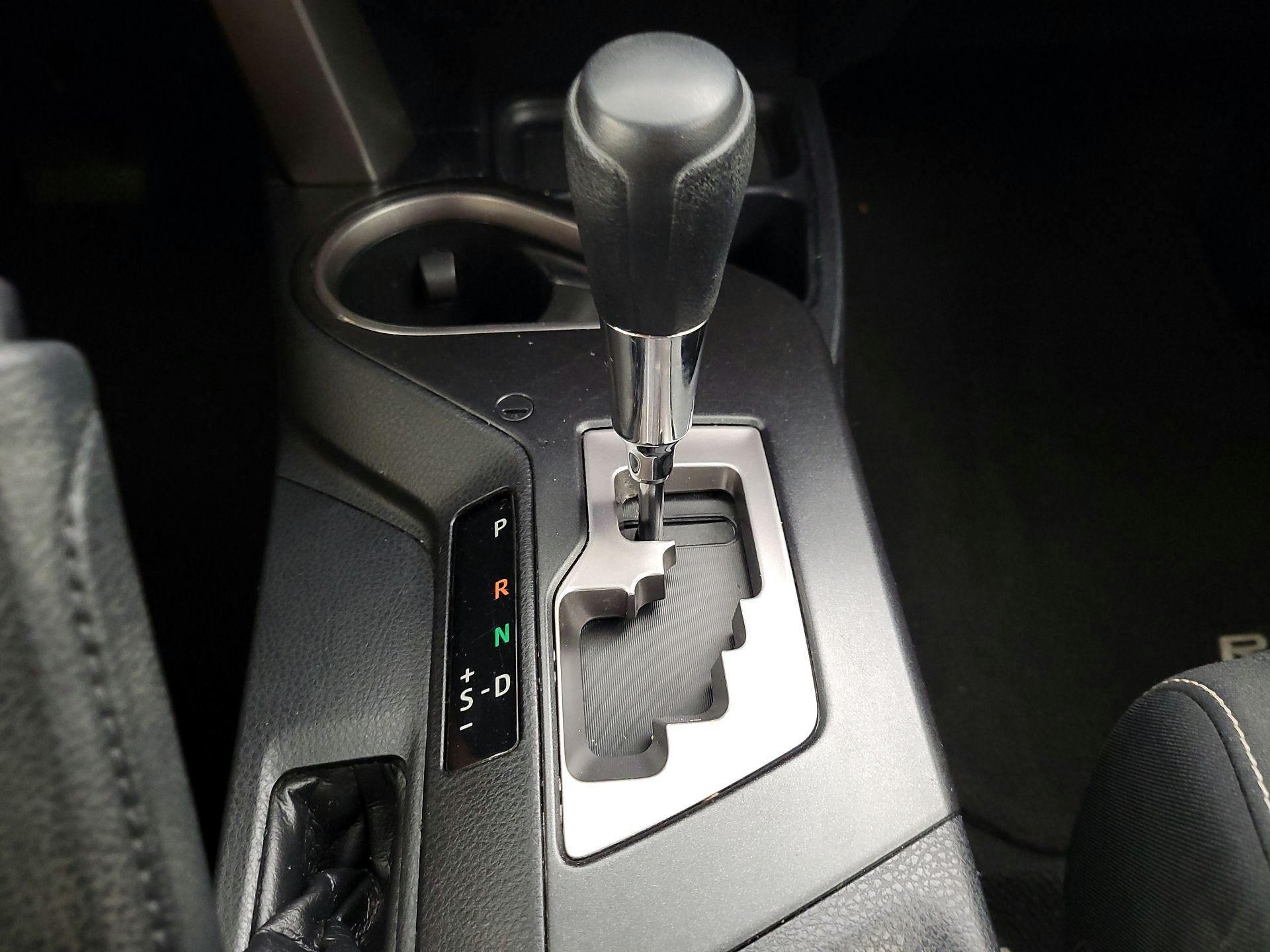 Thumbnail: 2017 Toyota RAV4 - 17
