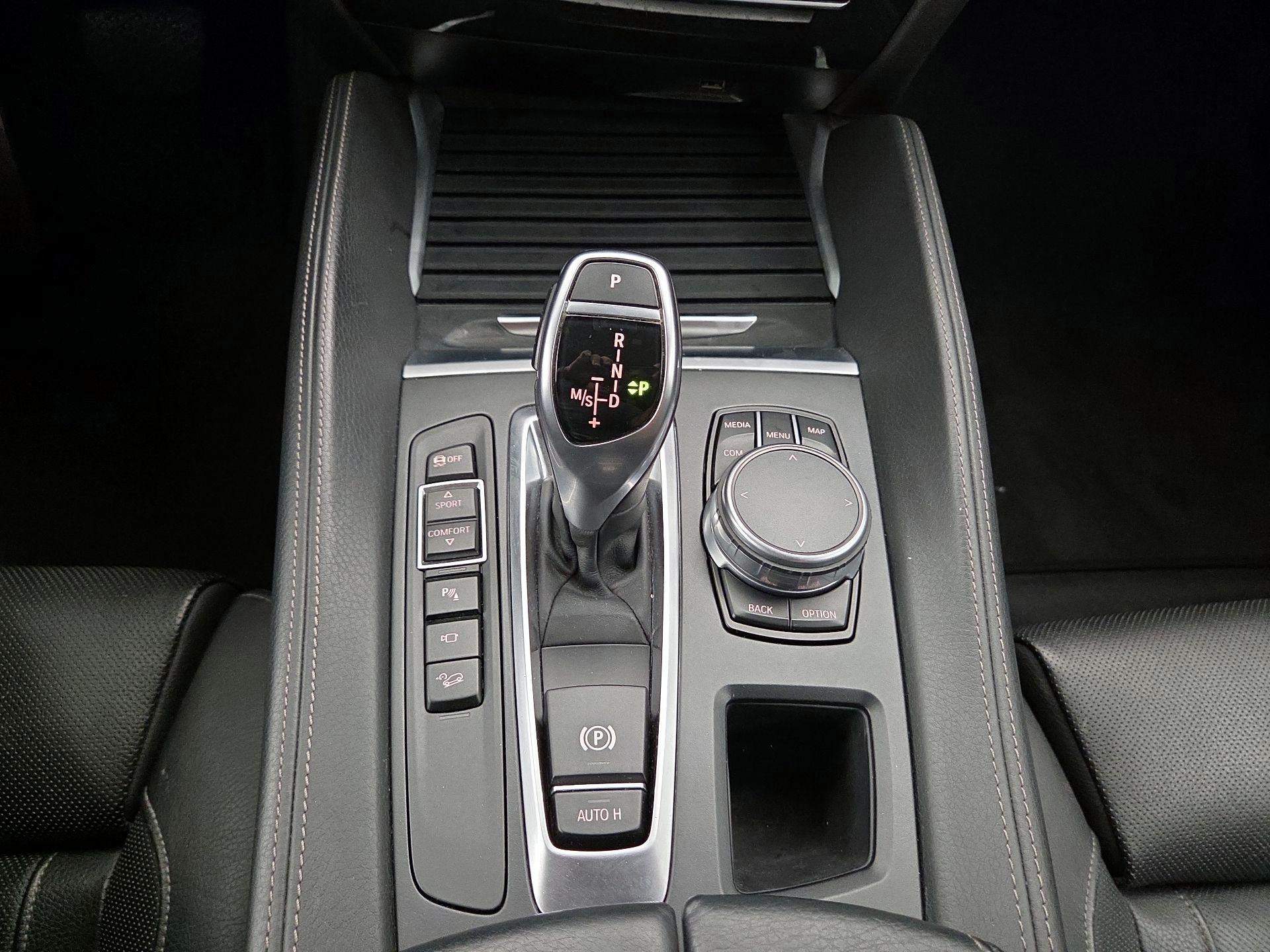 Thumbnail: 2019 BMW X6 - 18