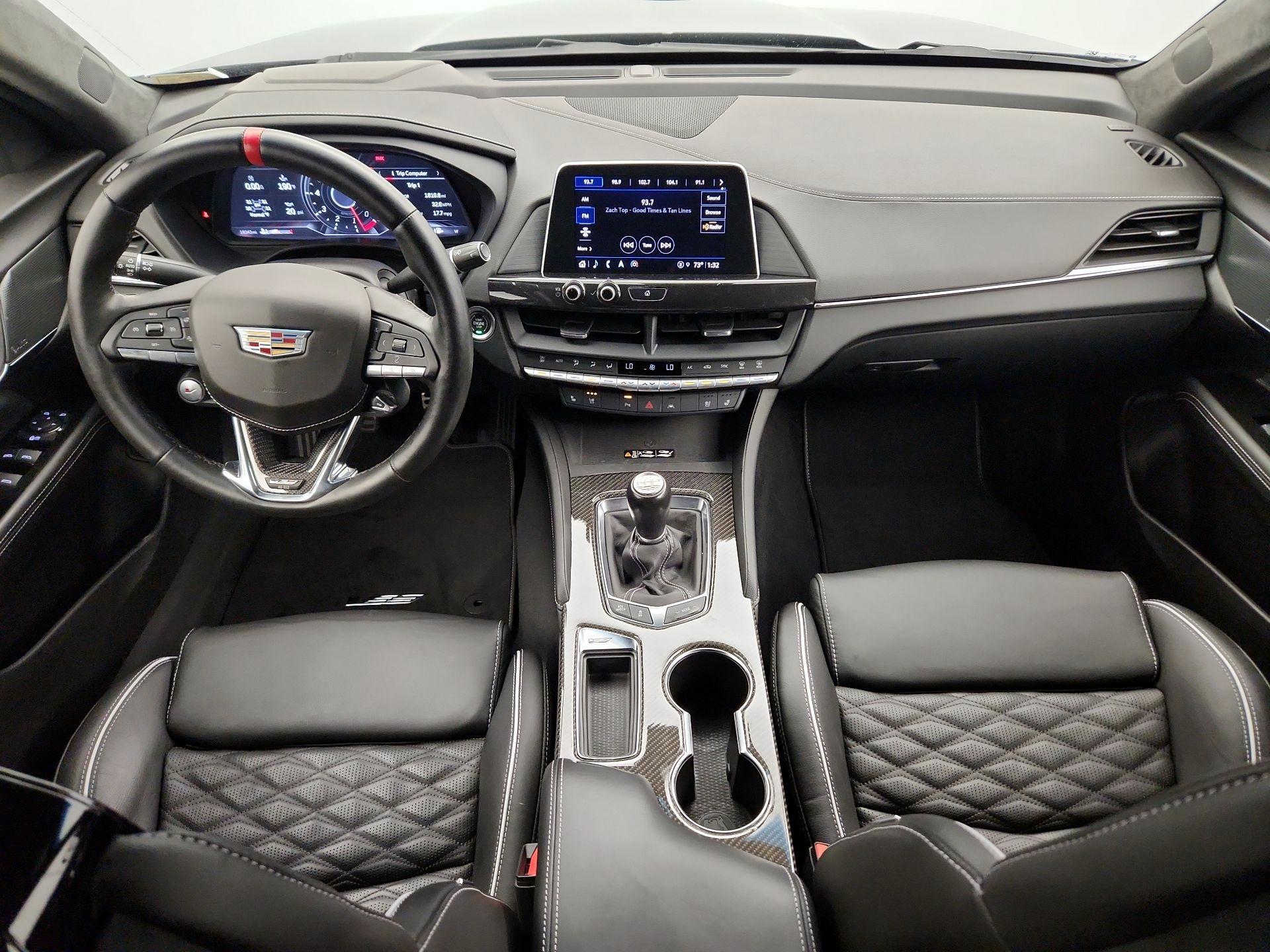 Thumbnail: 2024 Cadillac CT4 - 9