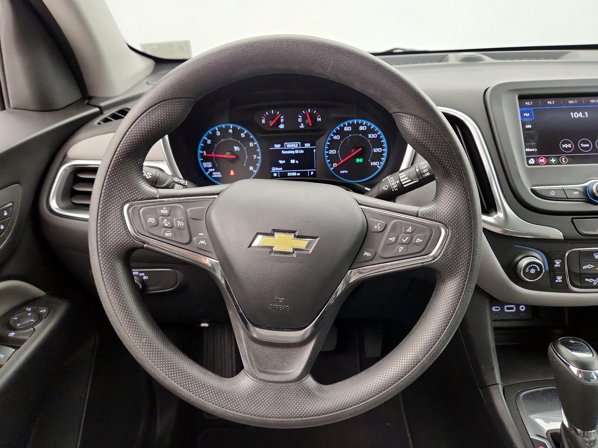Thumbnail: 2021 Chevrolet Equinox - 10