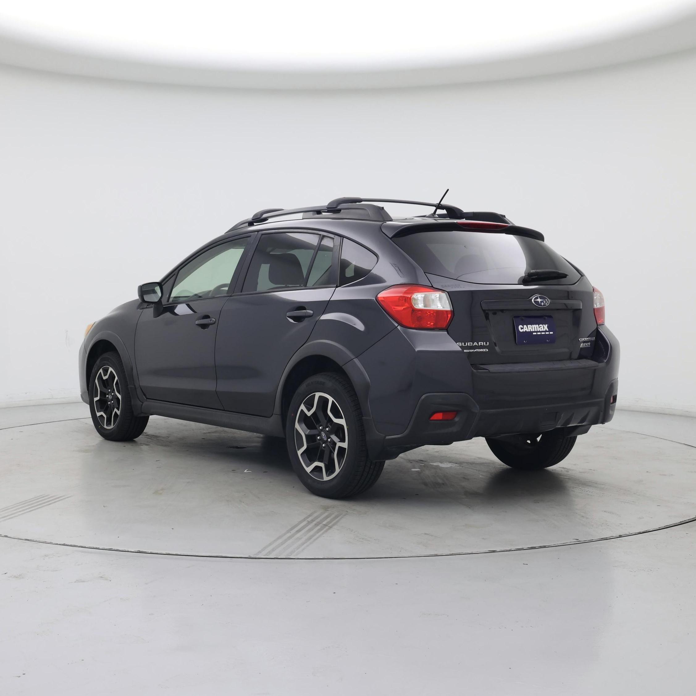 Thumbnail: 2017 Subaru Crosstrek - 2