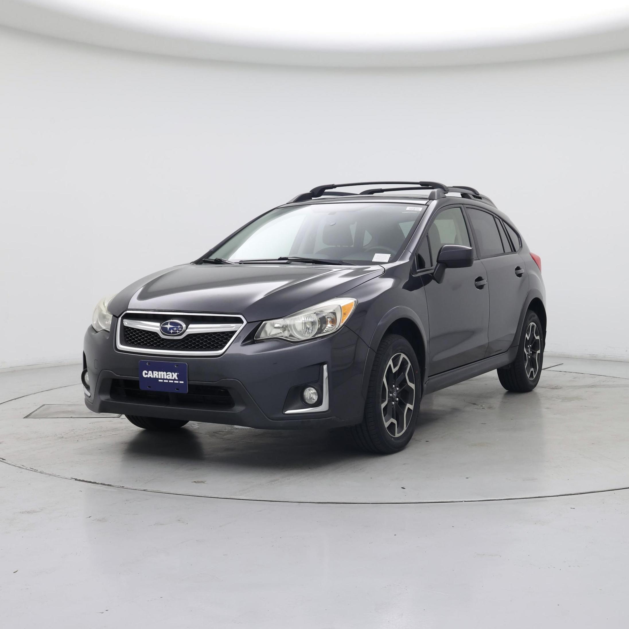 Thumbnail: 2017 Subaru Crosstrek - 4