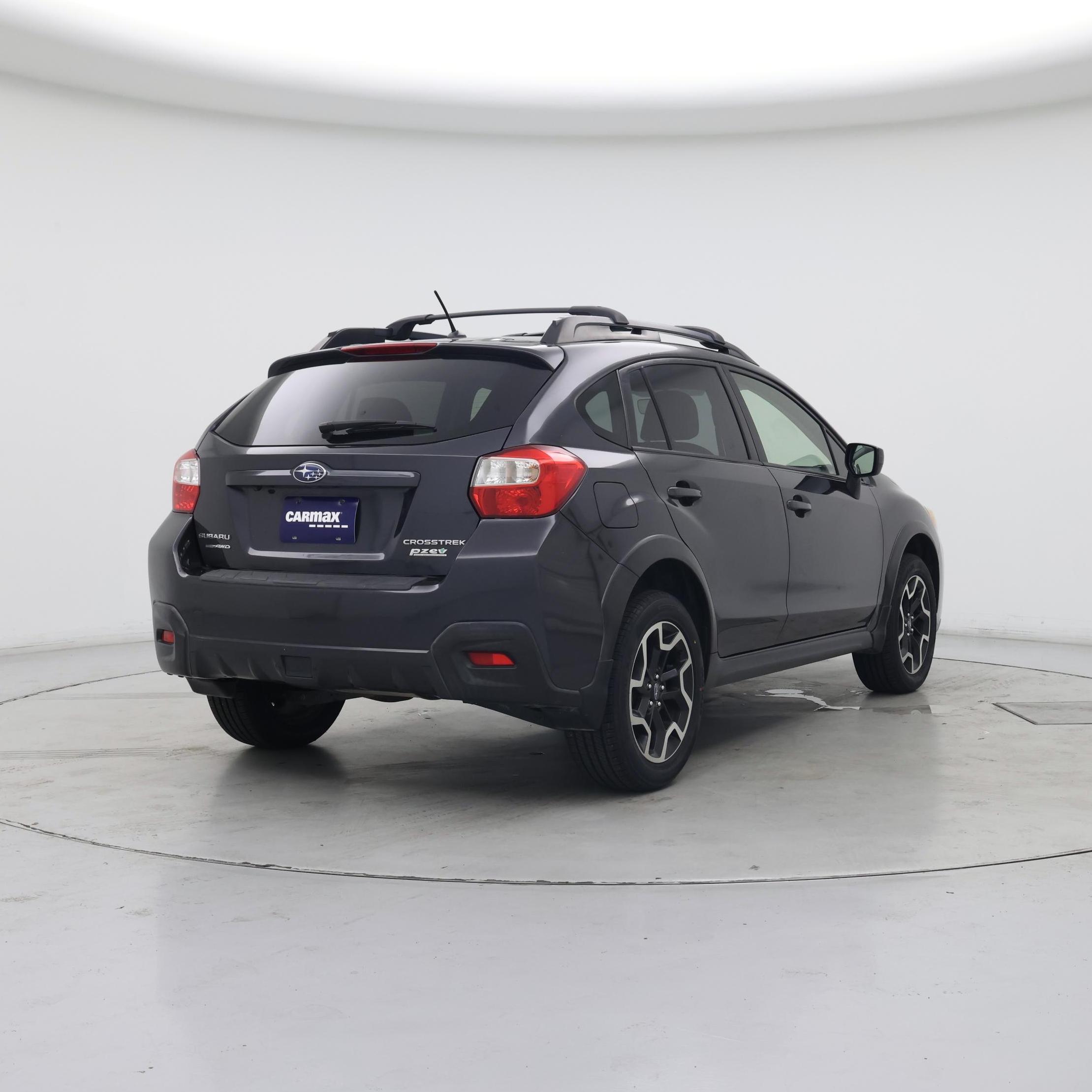 Thumbnail: 2017 Subaru Crosstrek - 8