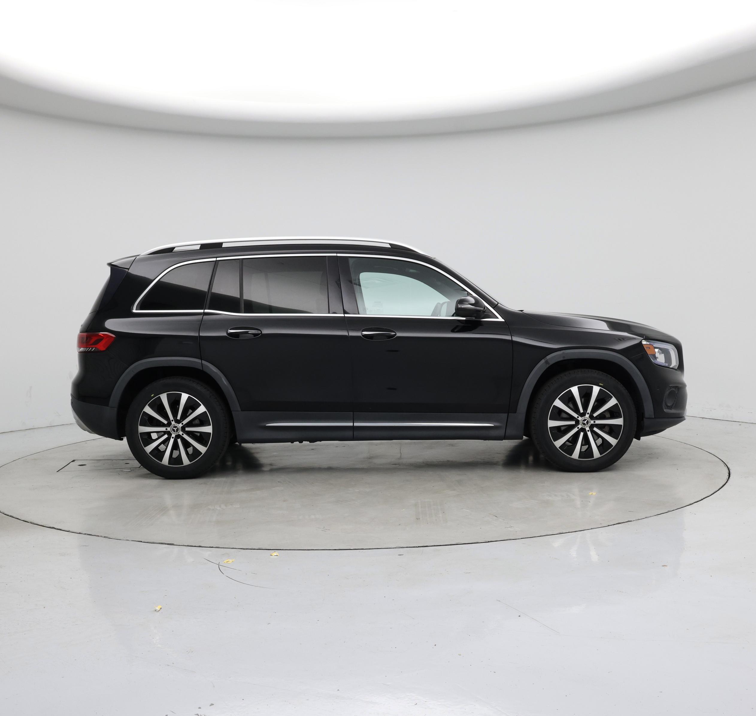 Thumbnail: 2021 Mercedes-Benz GLB - 7
