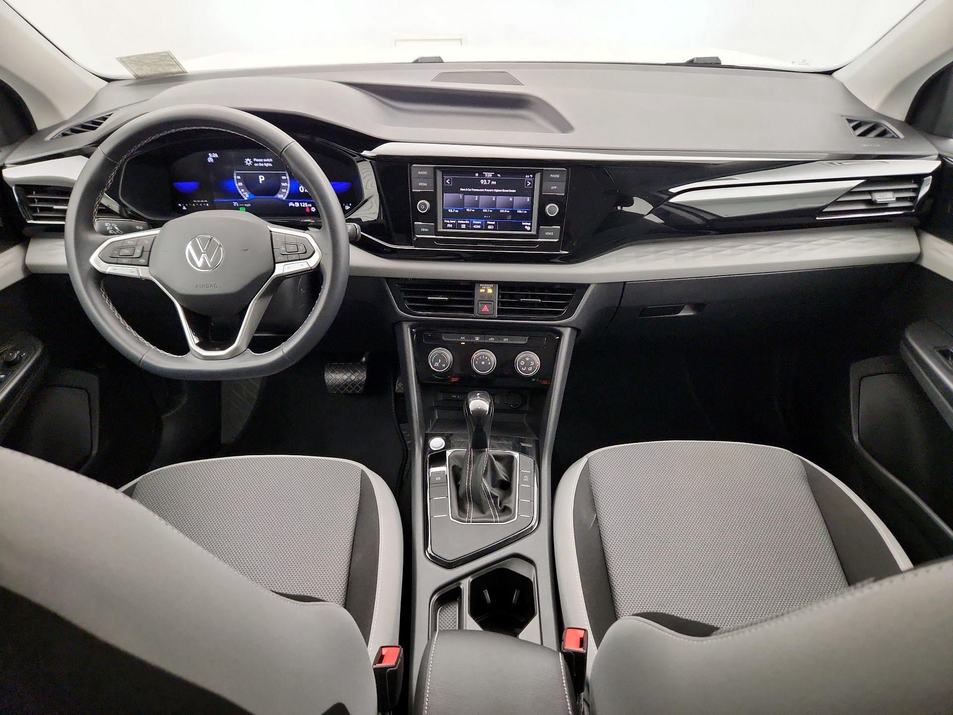 Thumbnail: 2023 Volkswagen Taos - 9