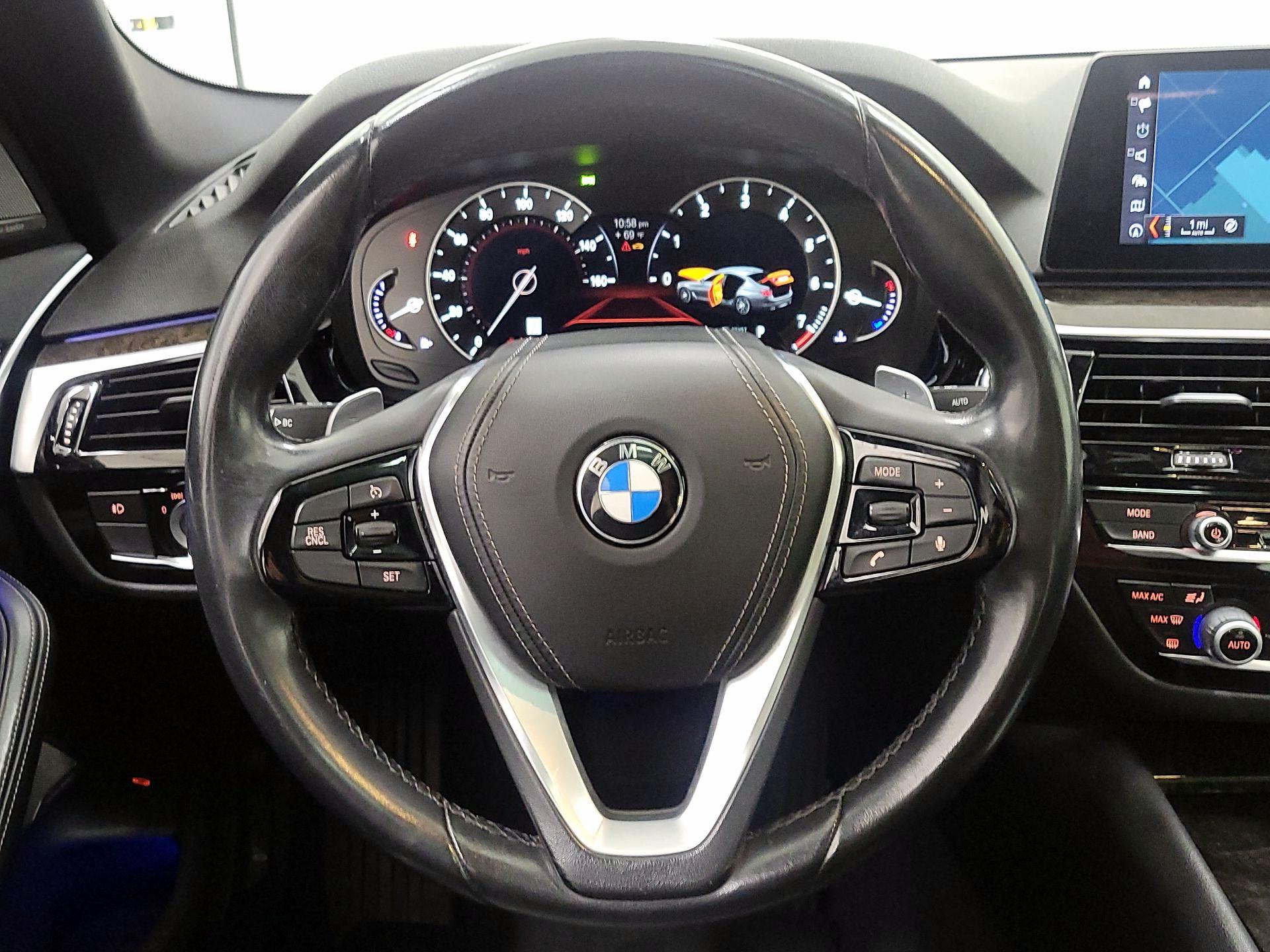 Thumbnail: 2017 BMW 5 Series - 10