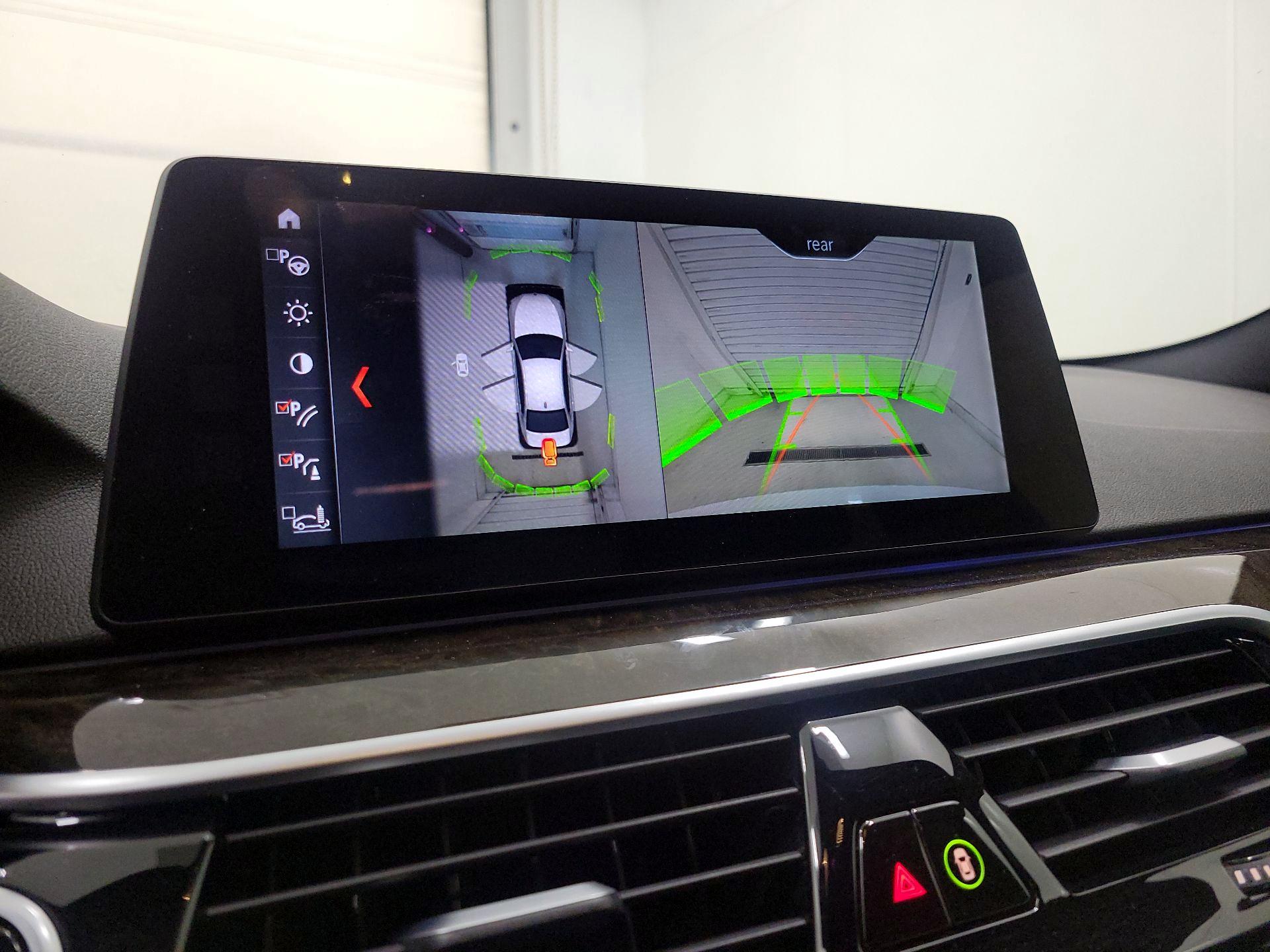 Thumbnail: 2017 BMW 5 Series - 15