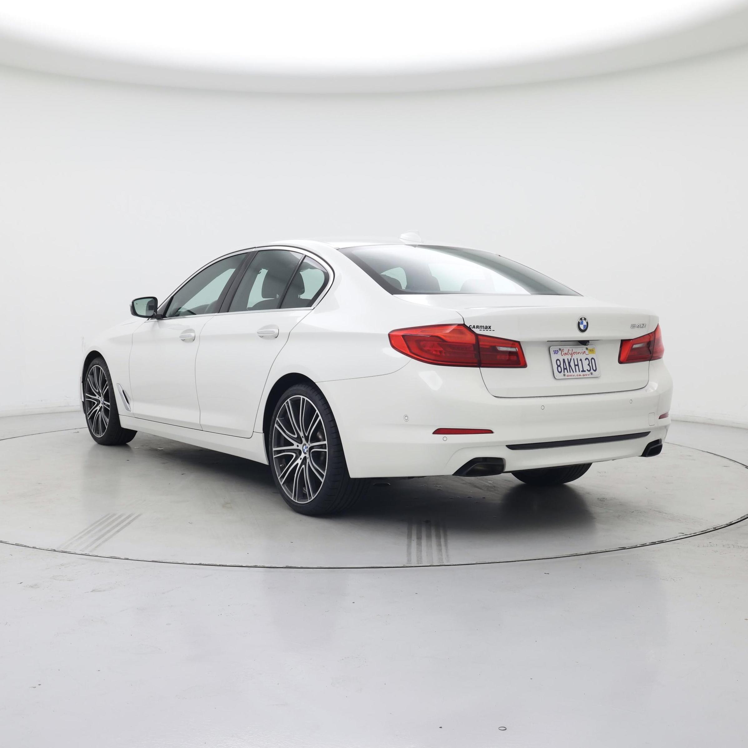 Thumbnail: 2017 BMW 5 Series - 2