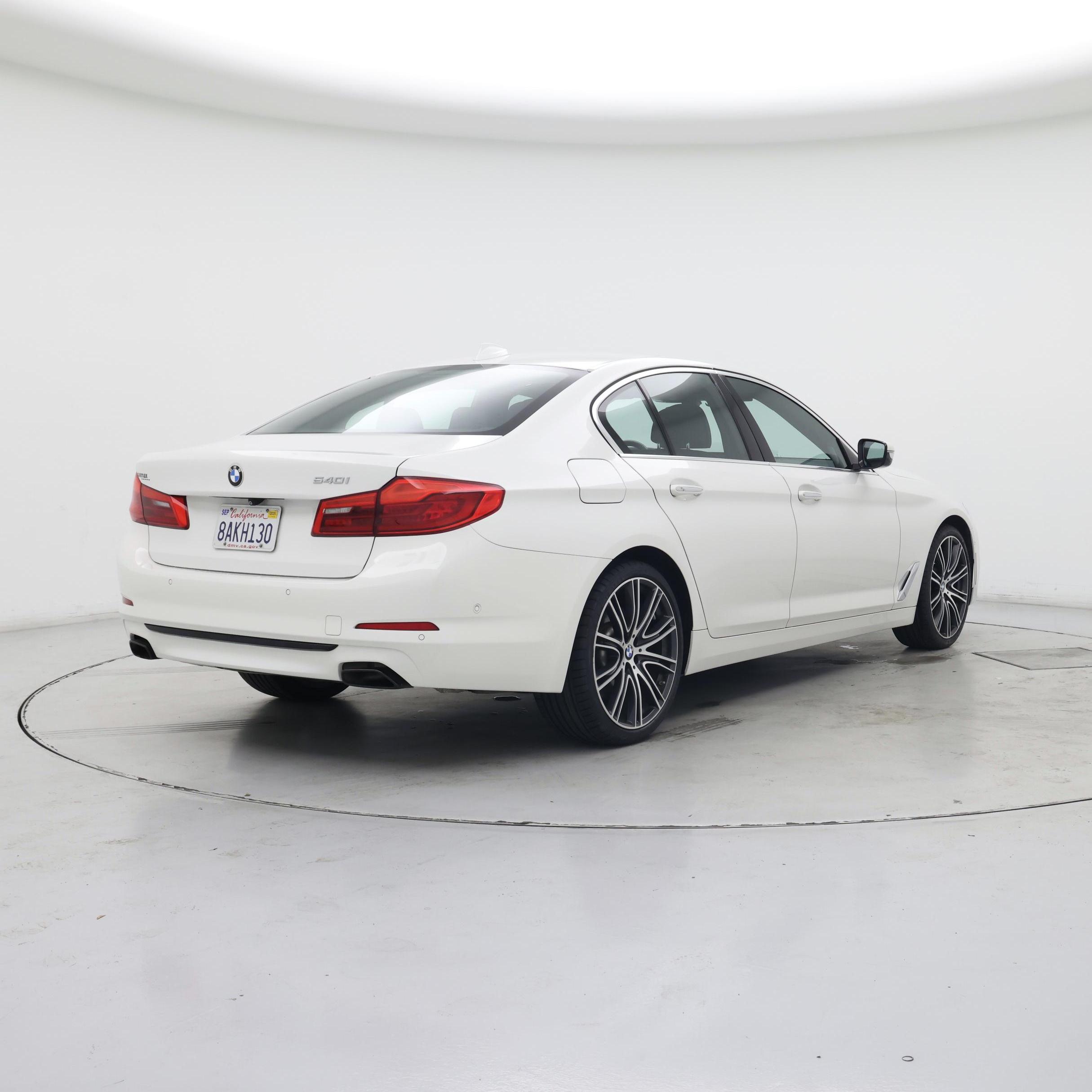 Thumbnail: 2017 BMW 5 Series - 8
