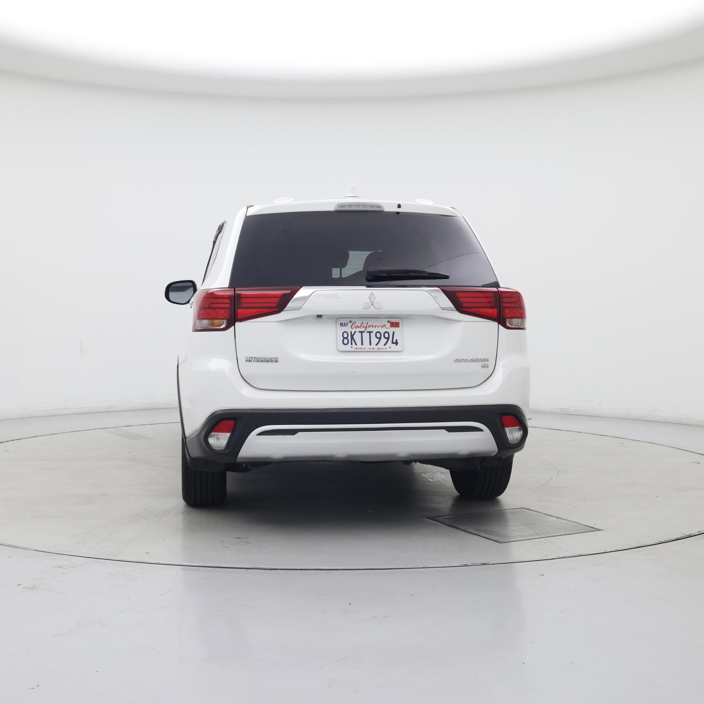 Thumbnail: 2019 Mitsubishi Outlander - 6